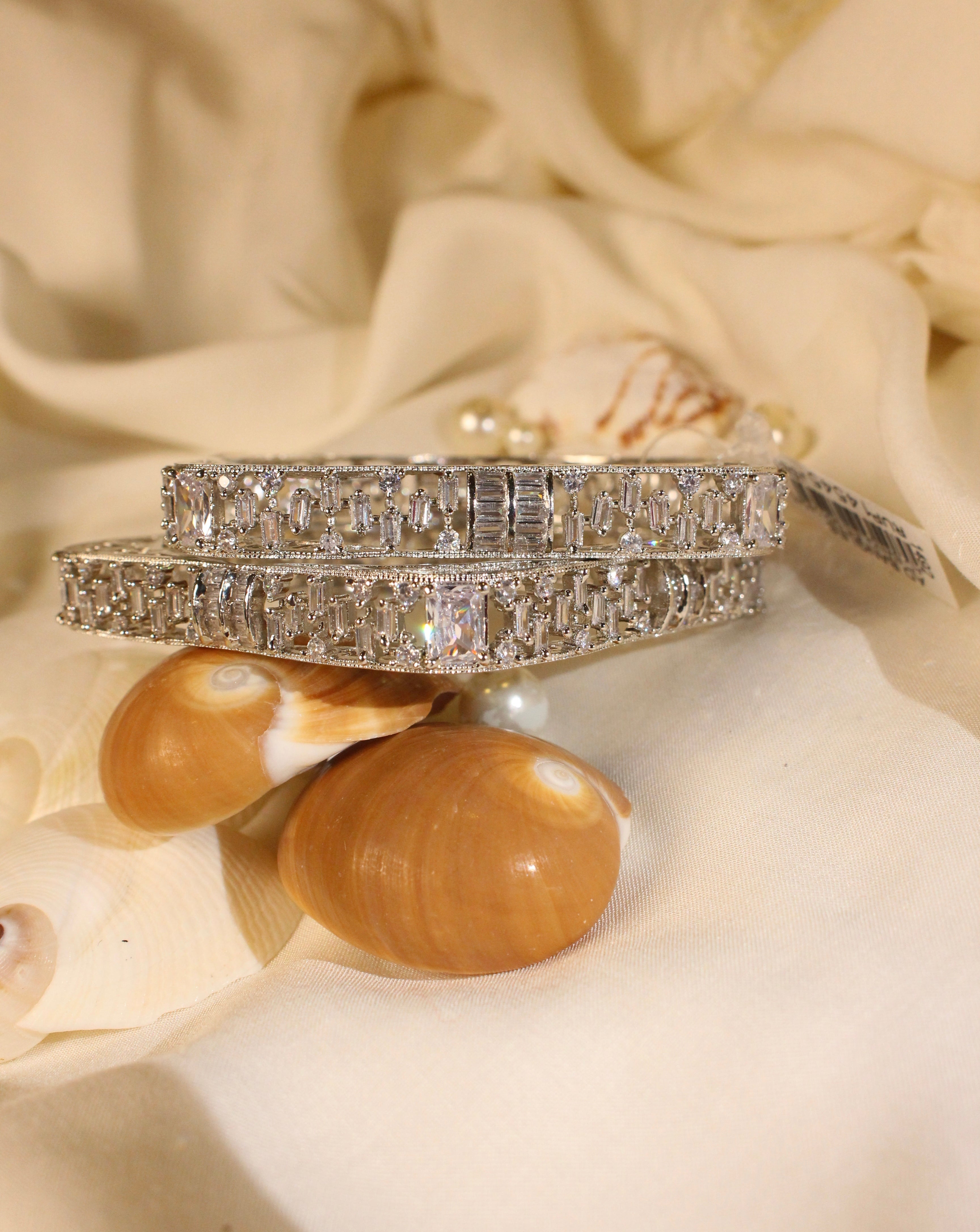 Sparkling Silver Kara - Aloro Jewels