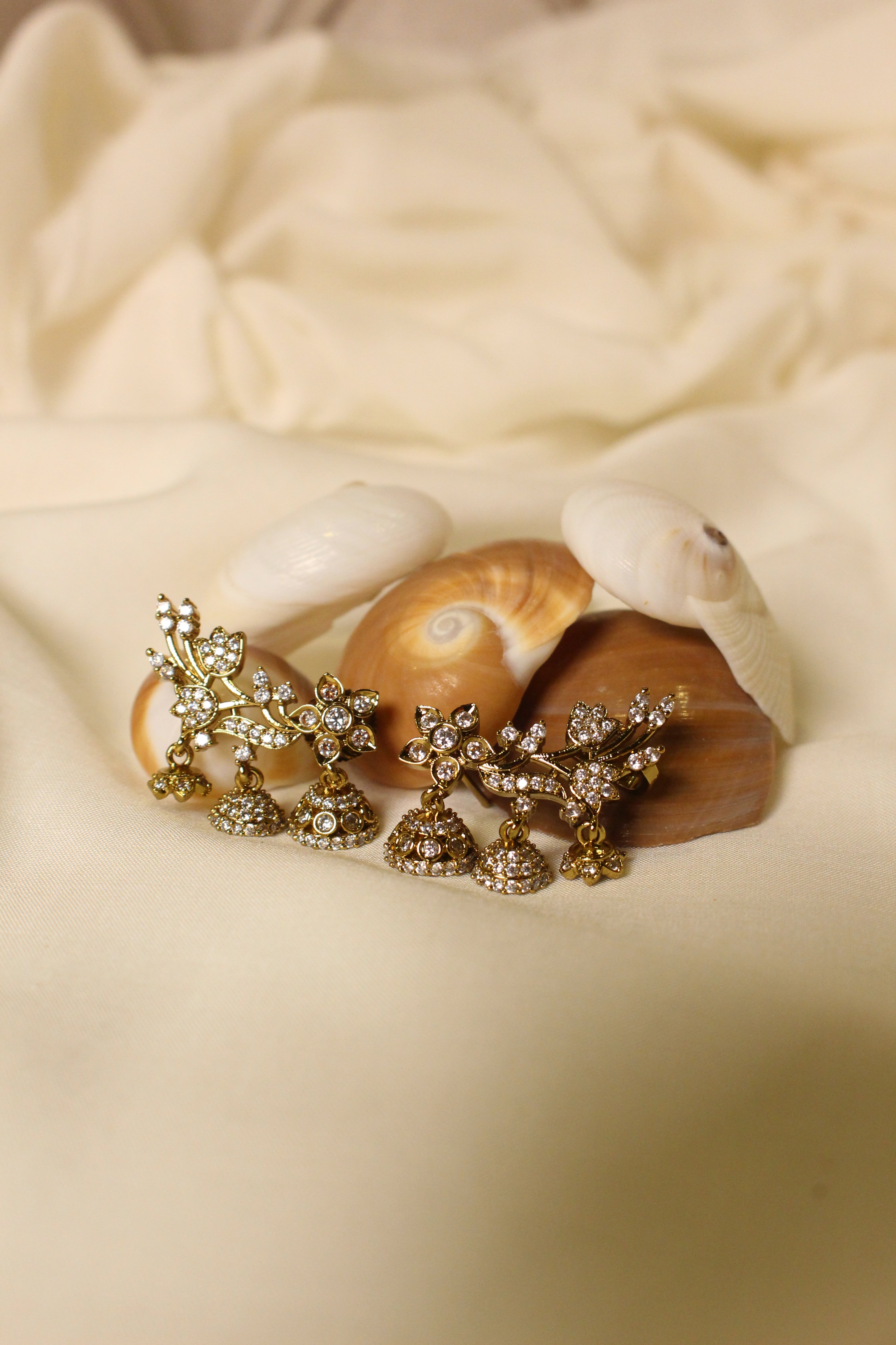 Triple Jhumki Earcuff - Aloro Jewels