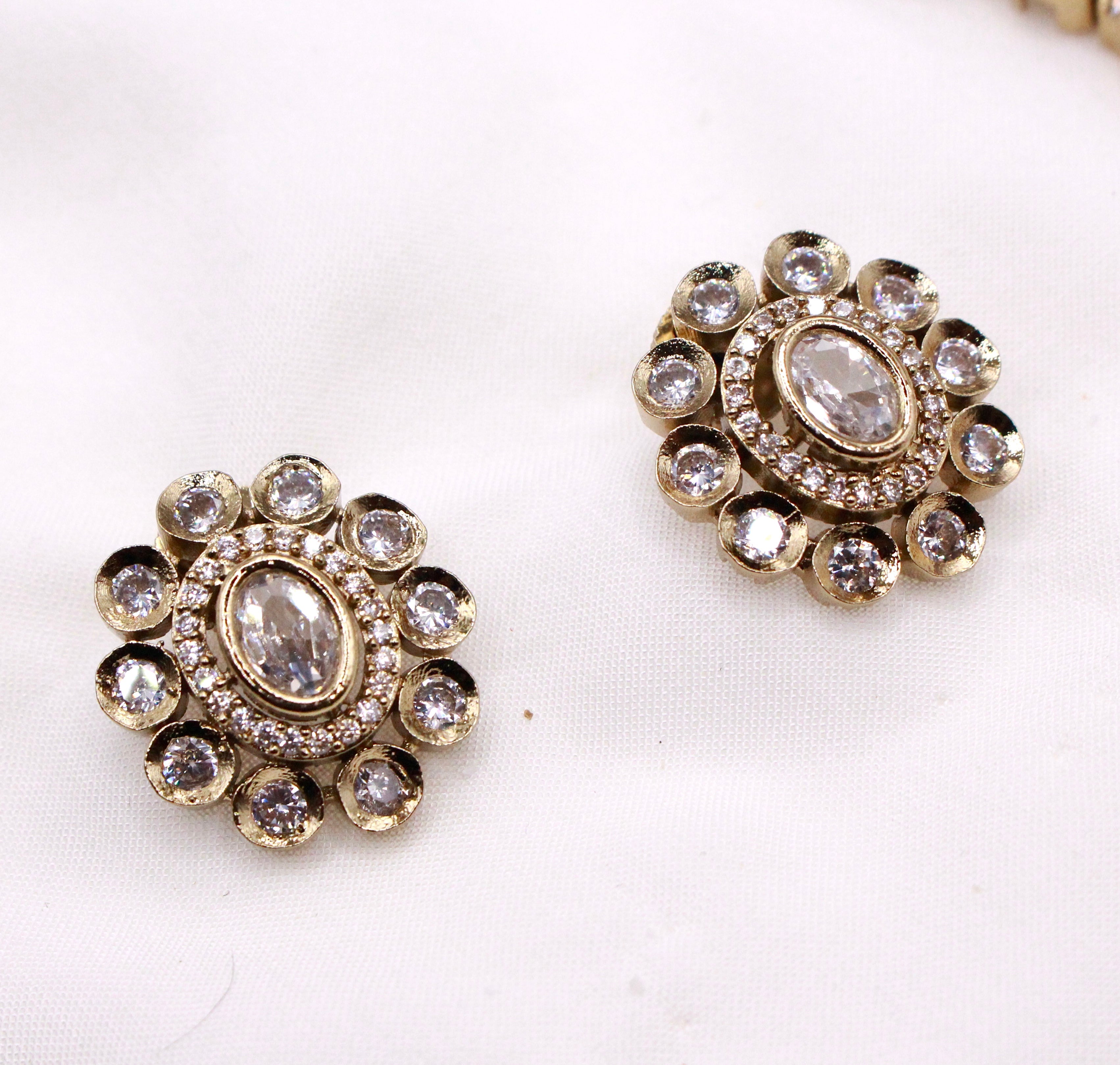 Gold Plated American Diamond Kundan Necklace - Aloro Jewels
