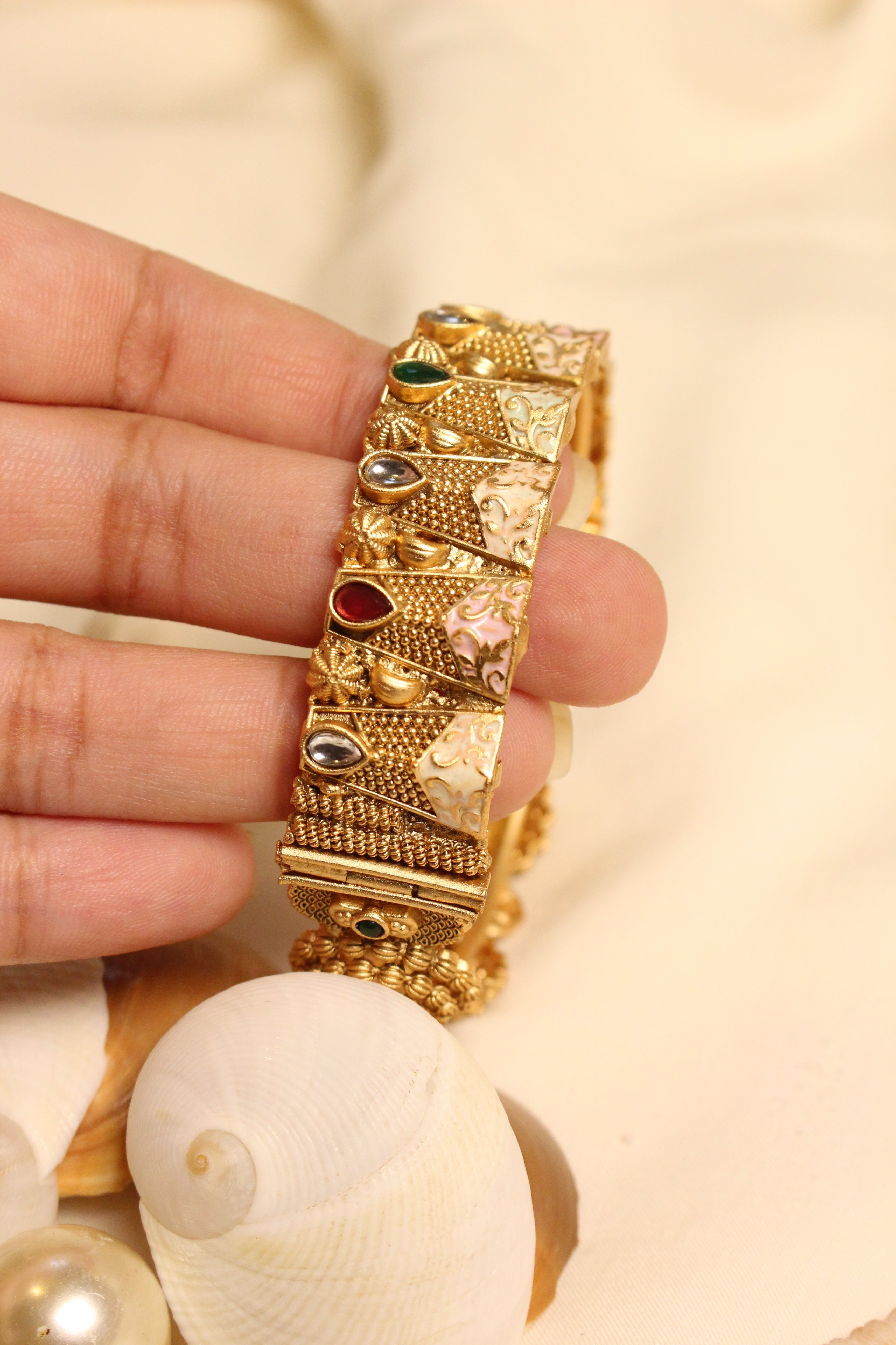 Heritage 20 - Aloro Jewels