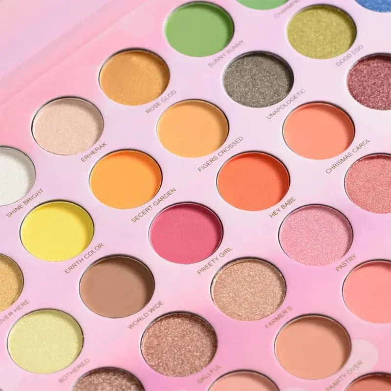 Flirty Velvet Matte & Glitter 63 Colors Eyeshadow Palette - Muicin