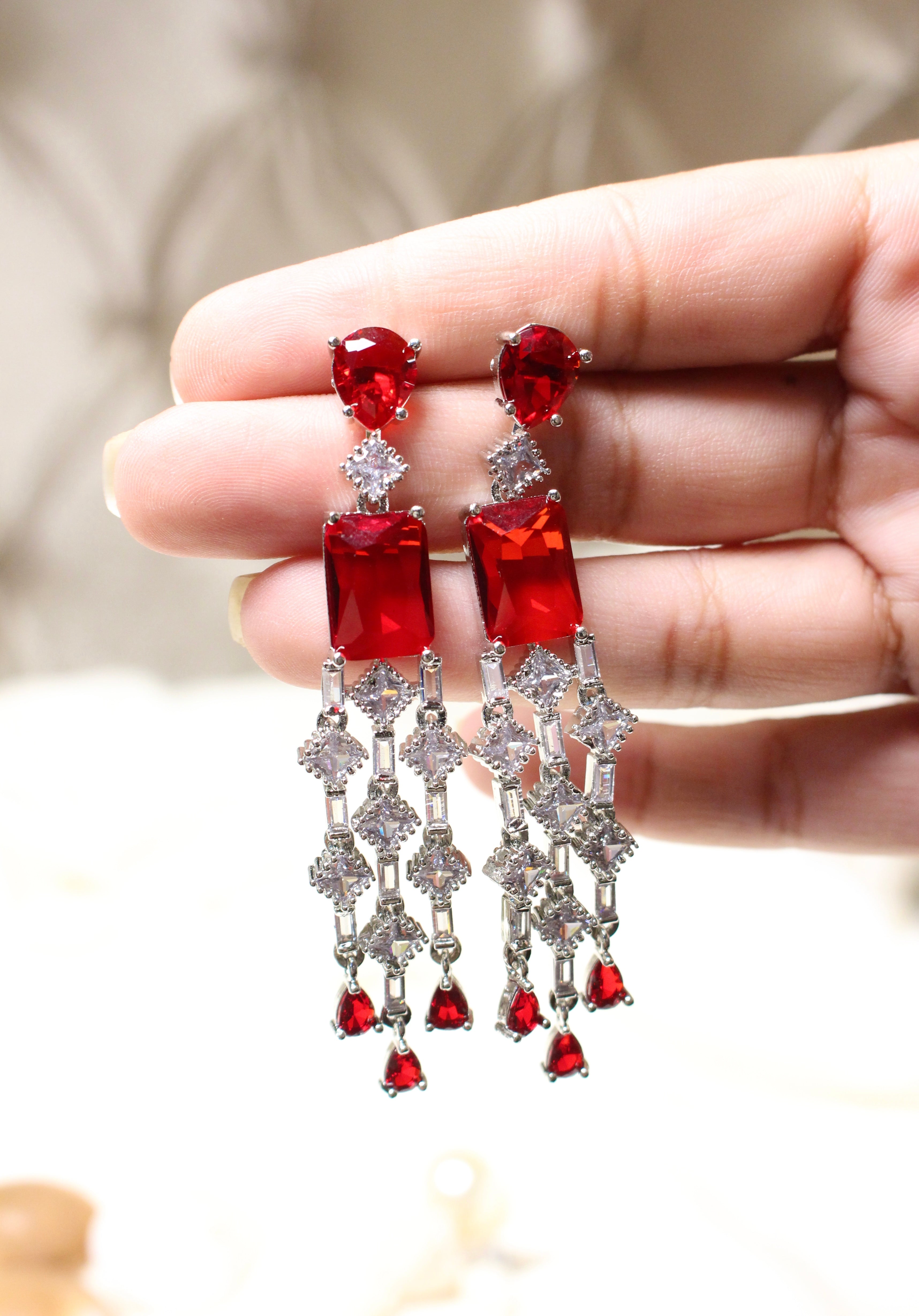 Sparkling Chandelier - Aloro Jewels