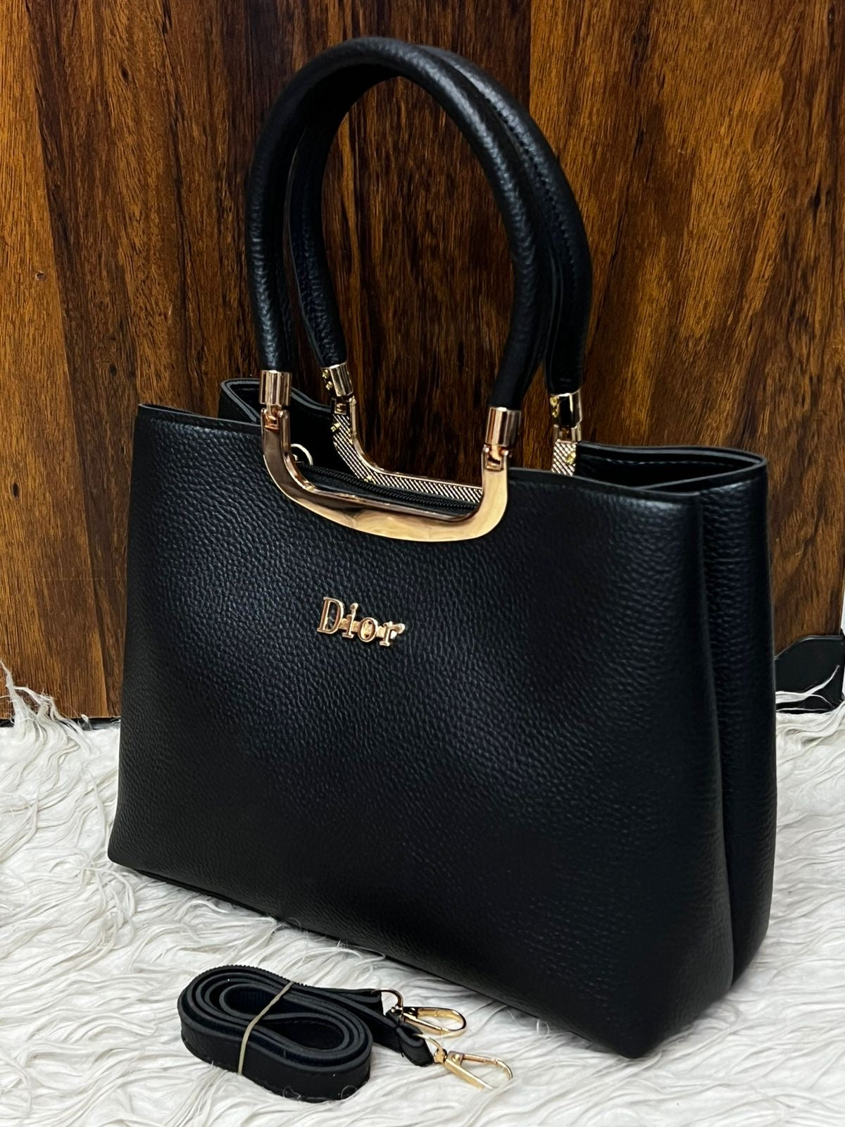 Dior Women Handbags - Bellabags