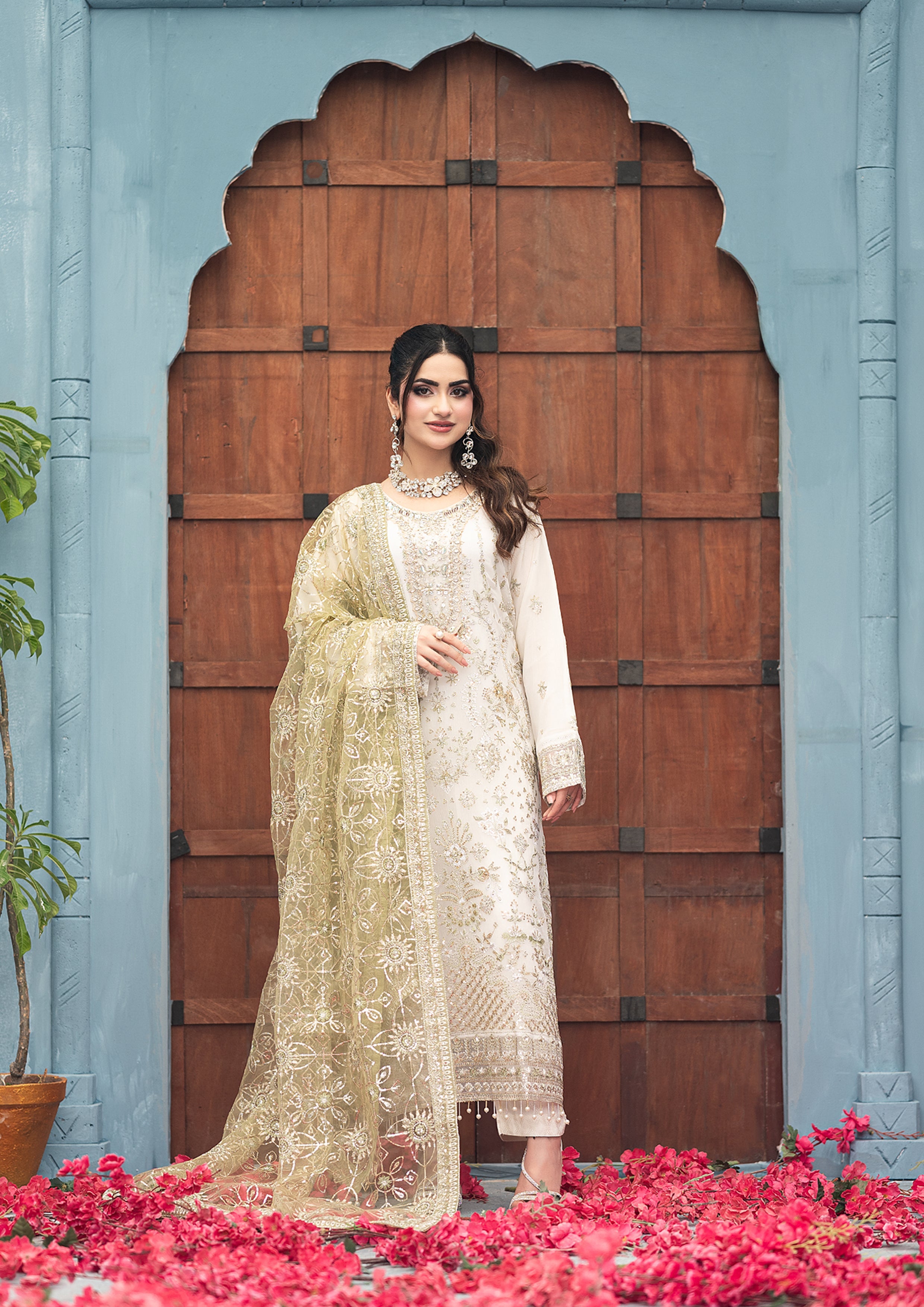La-Amalia BN-1060) - 3 Piece Semi-Stitched Fancy Heavy Embroidered - Bint-e-Noor