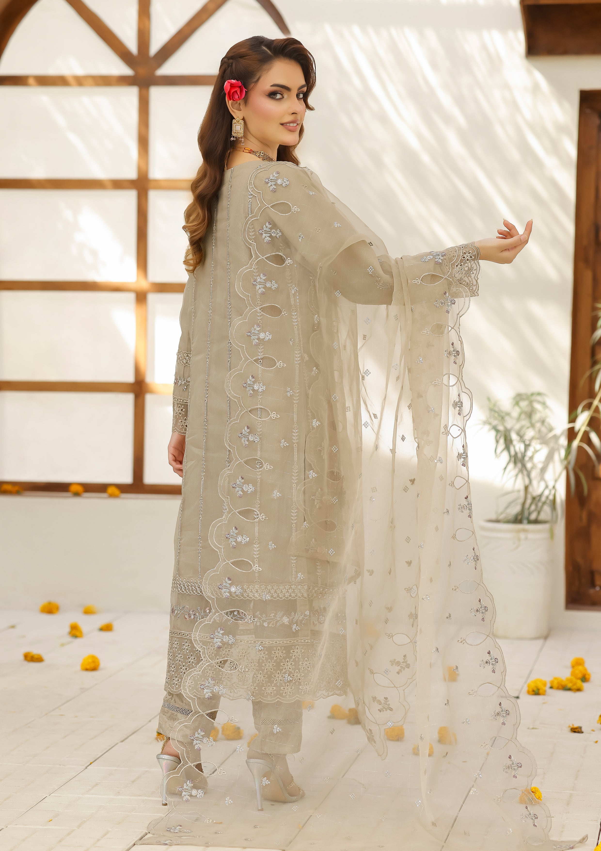 Hiba BN-1034 - 3 Piece Stitched Fancy Heavy Embroidered - Bint-e-Noor