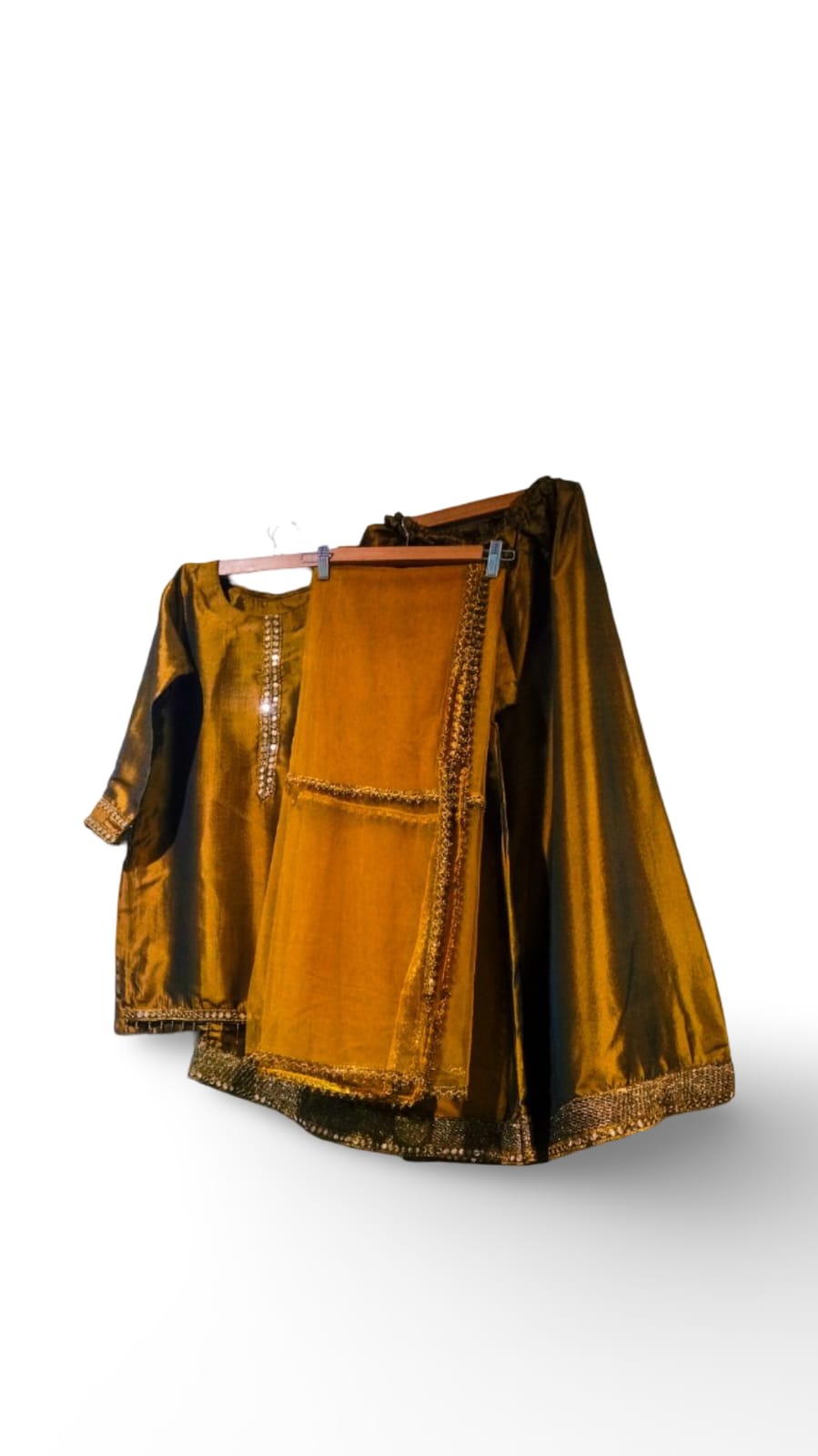 Goldenrod charm - RA Fashion