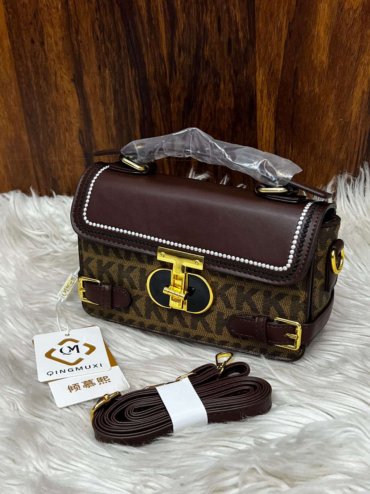 Lavish Crossbody - Baggage