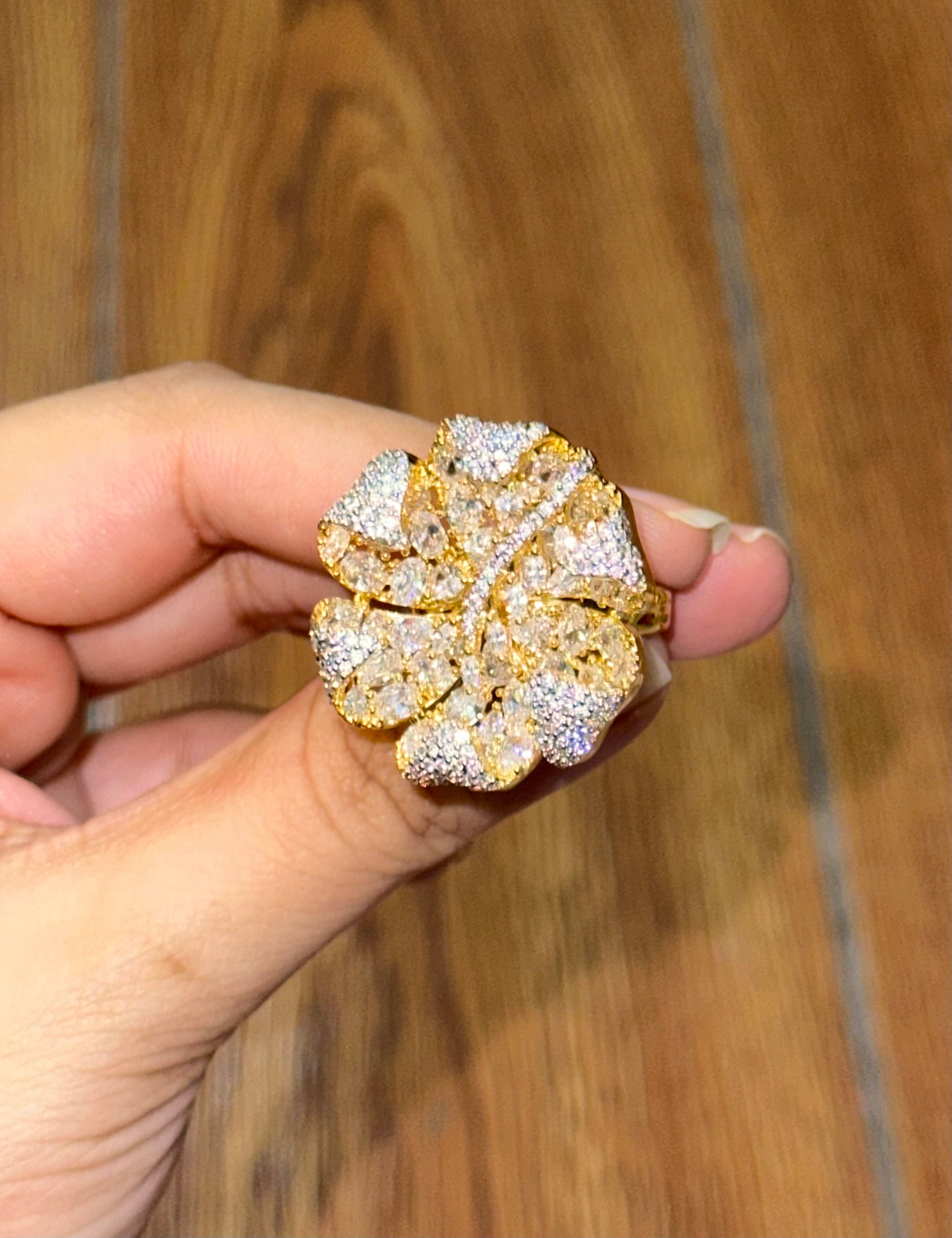 Bouquet - Aloro Jewels
