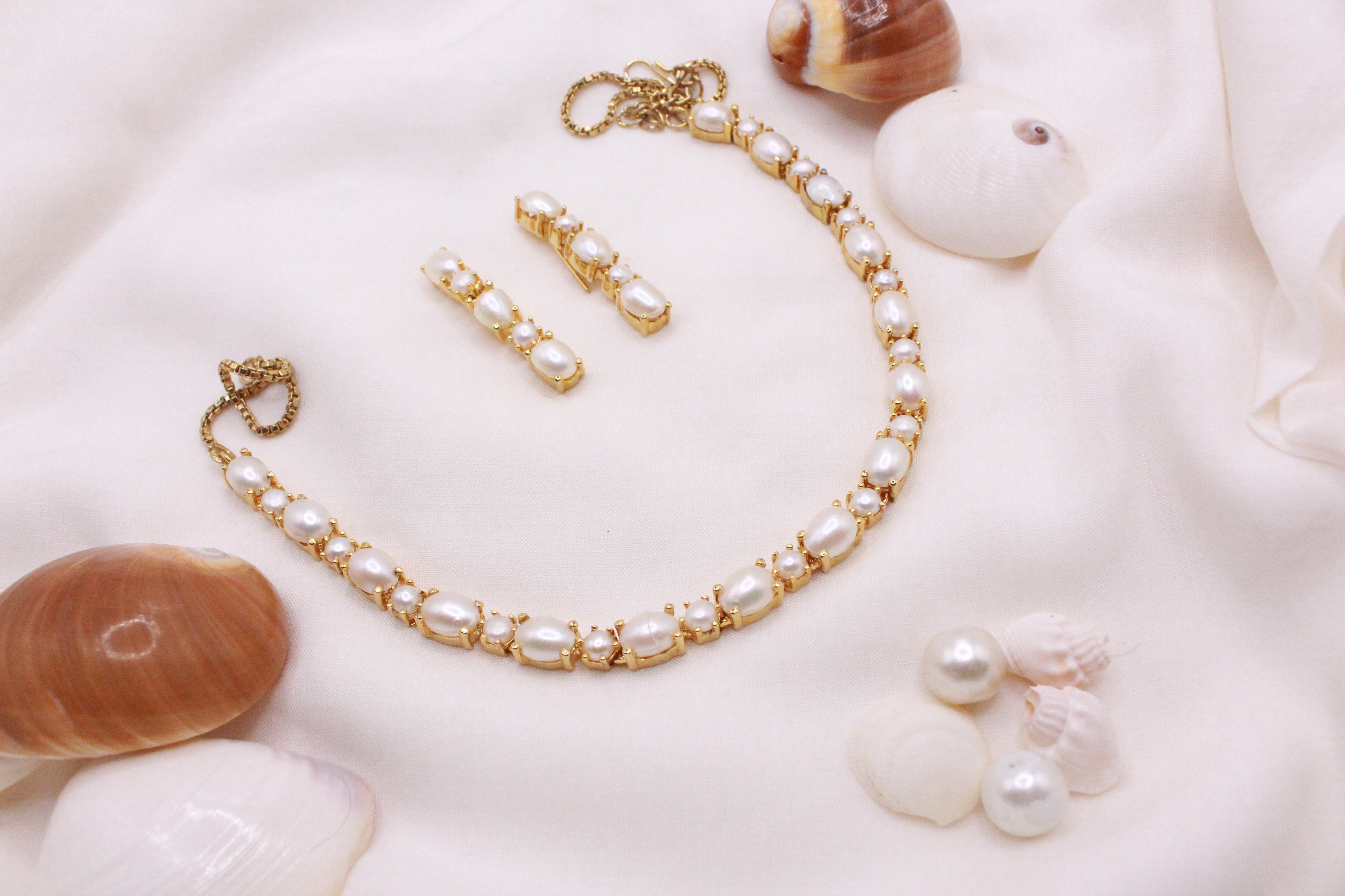Pearl Necklace - Aloro Jewels