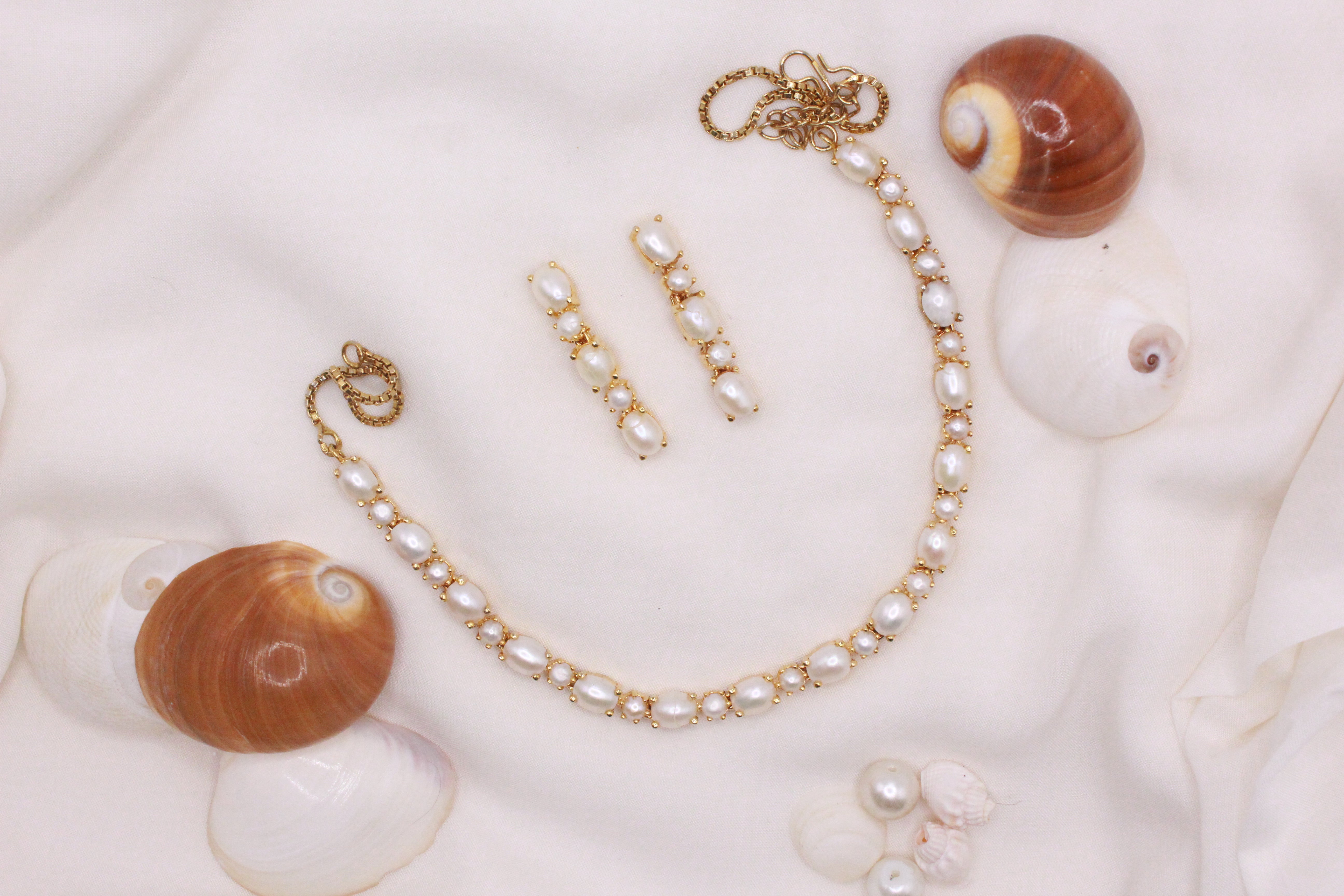 Pearl Necklace - Aloro Jewels