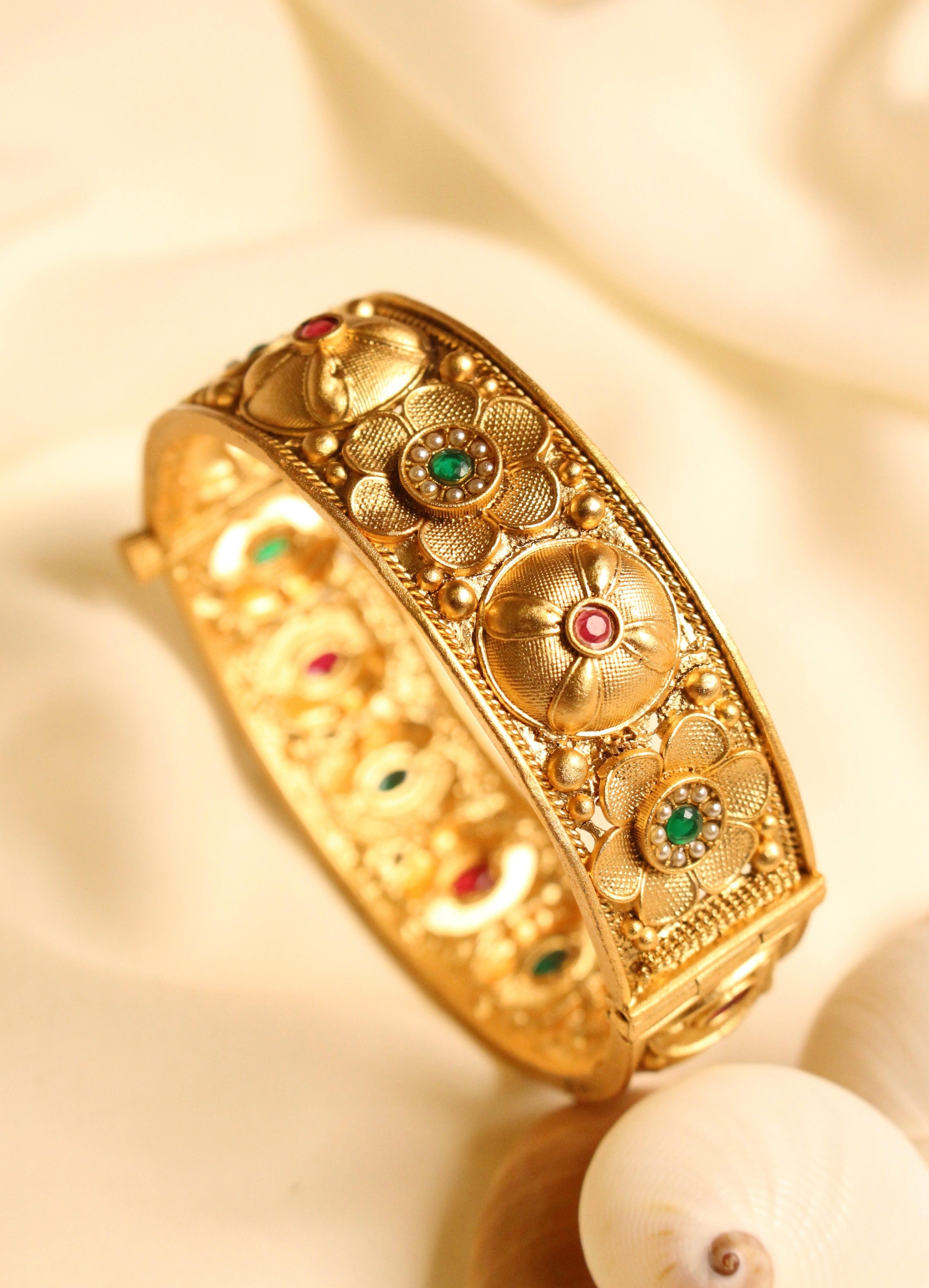 Heritage 52 - Aloro Jewels