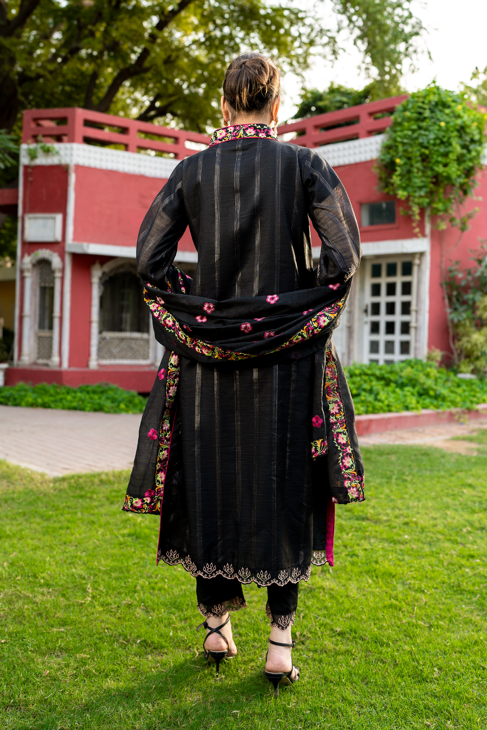 Diva - Tasneem Shamim