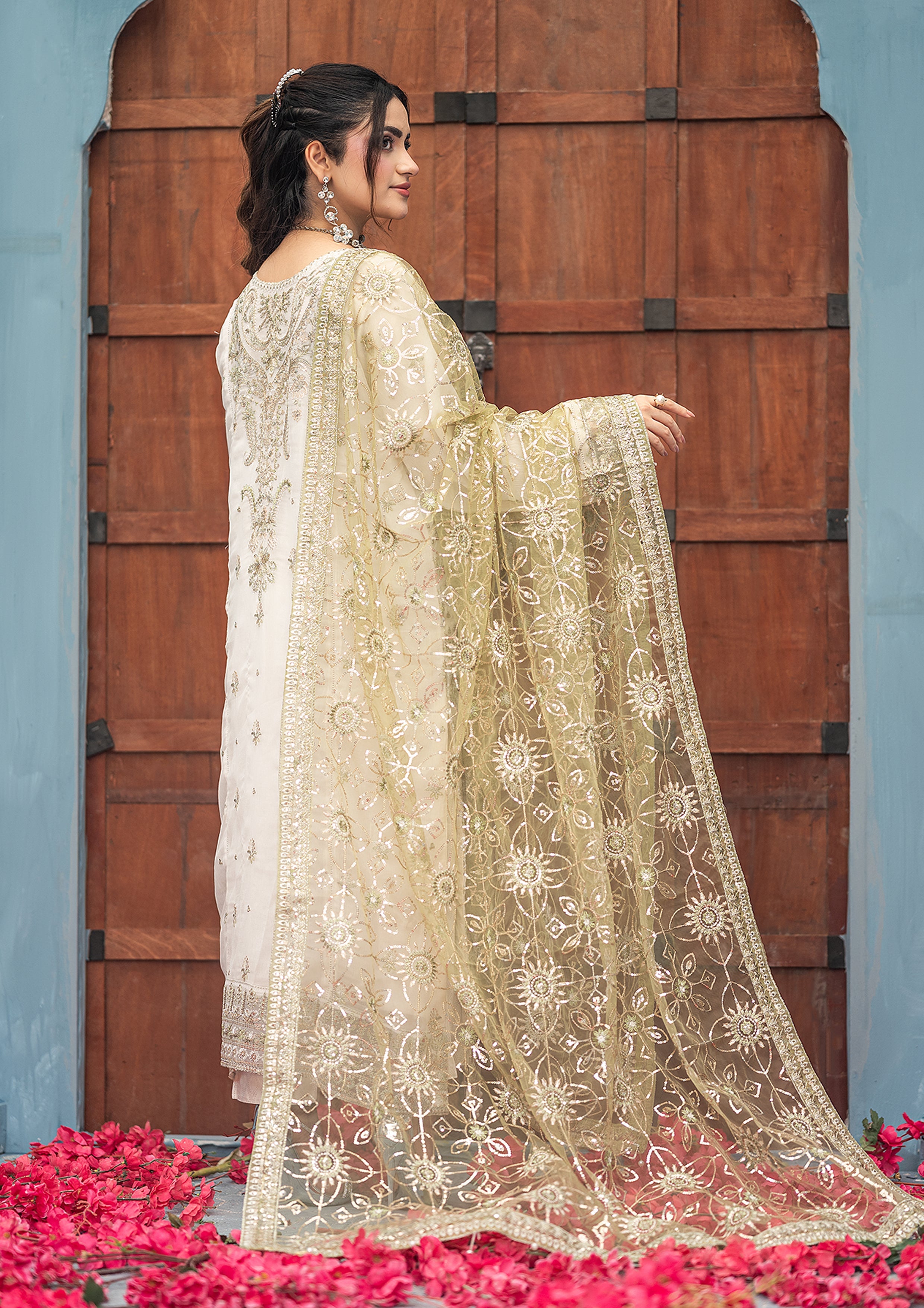 La-Amalia BN-1060) - 3 Piece Semi-Stitched Fancy Heavy Embroidered - Bint-e-Noor