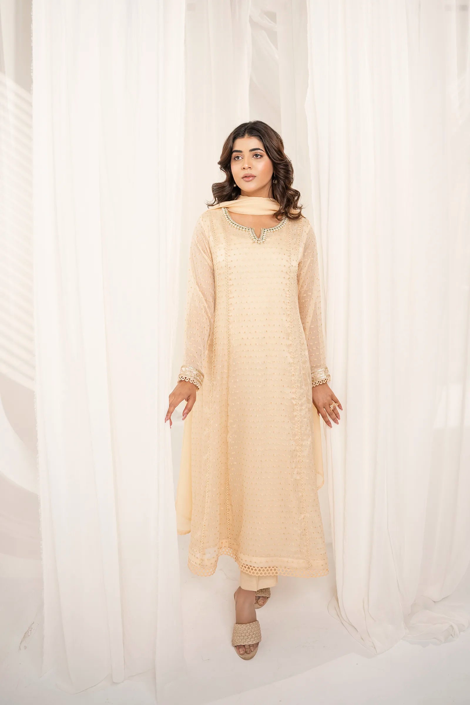 Noya 3 Piece Stitched - Javeria Zoa