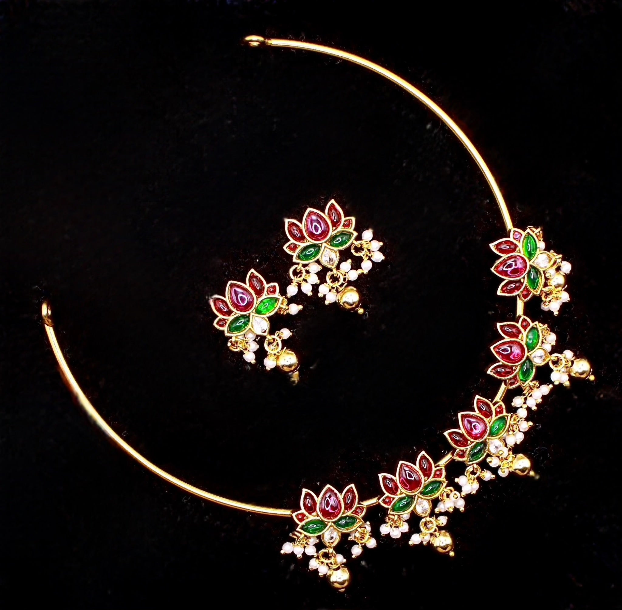 Lotus Hasli Necklace With Earrings - Aloro Jewels
