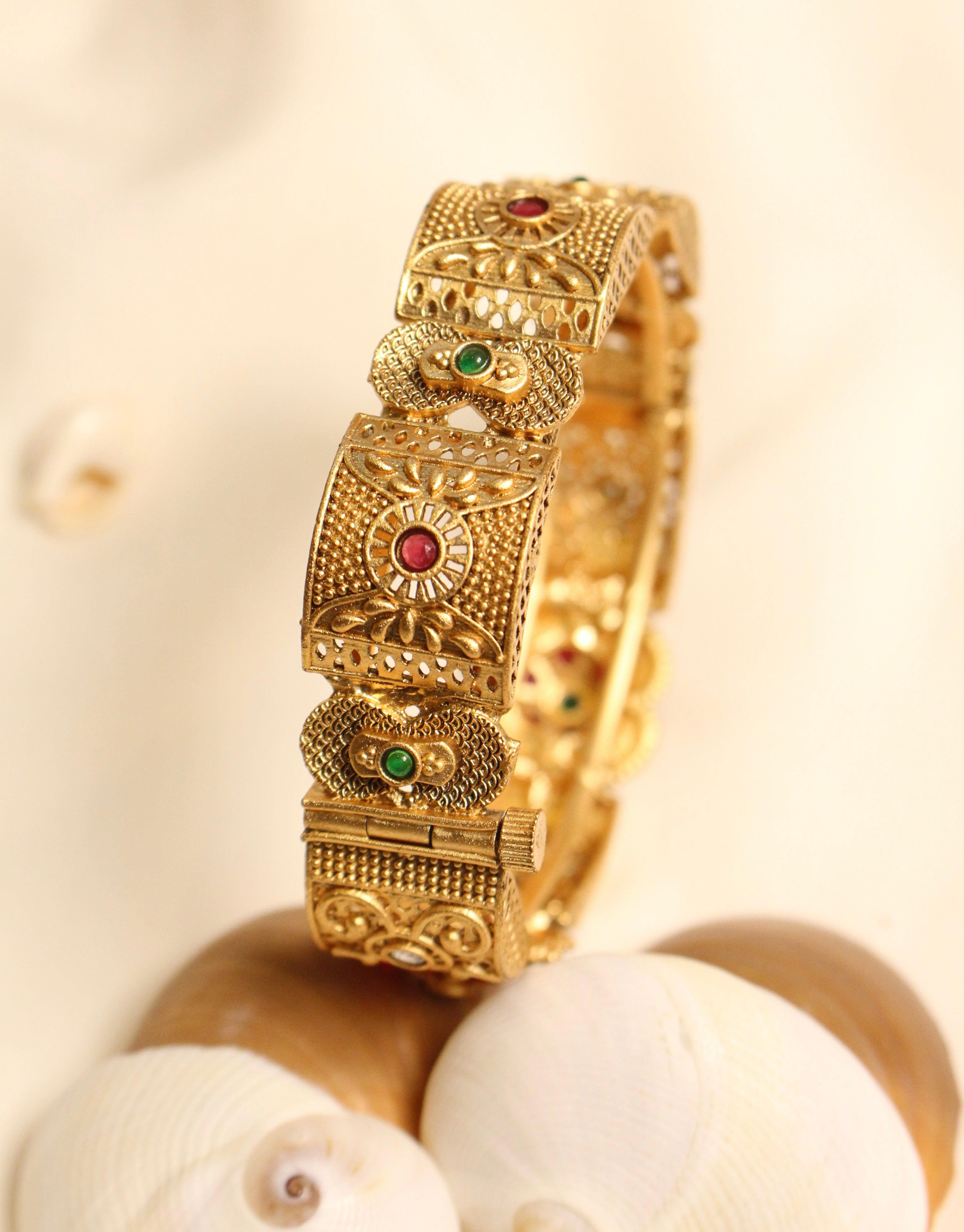 Heritage 26 - Aloro Jewels