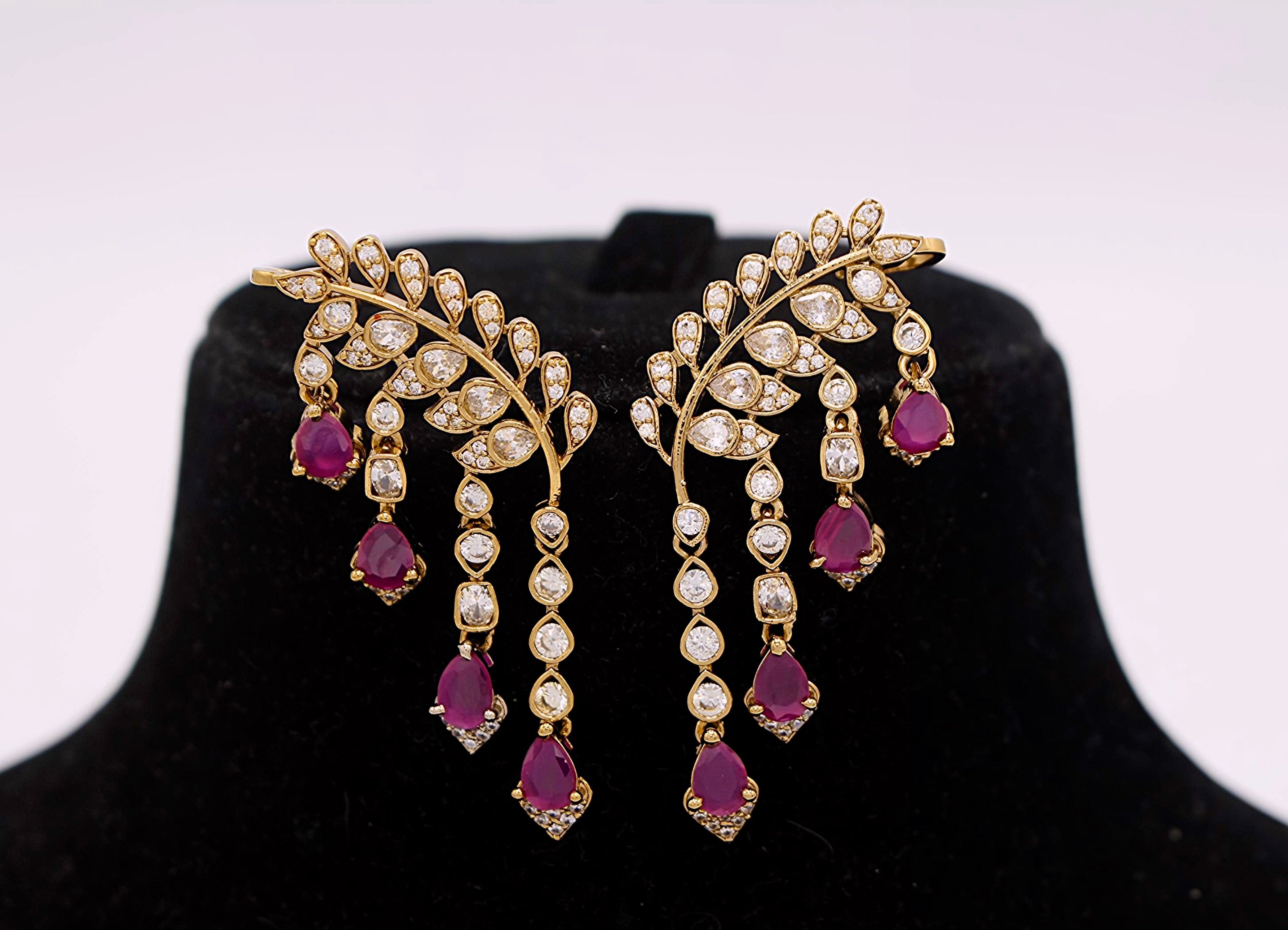Chandelier Kundan Earcuff - Aloro Jewels