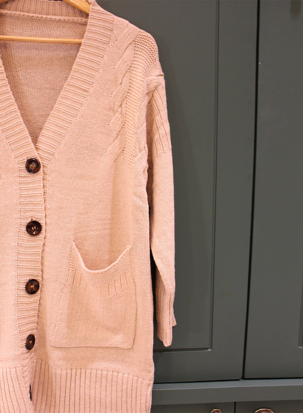 V Neck Vintage Cardigan - Velora