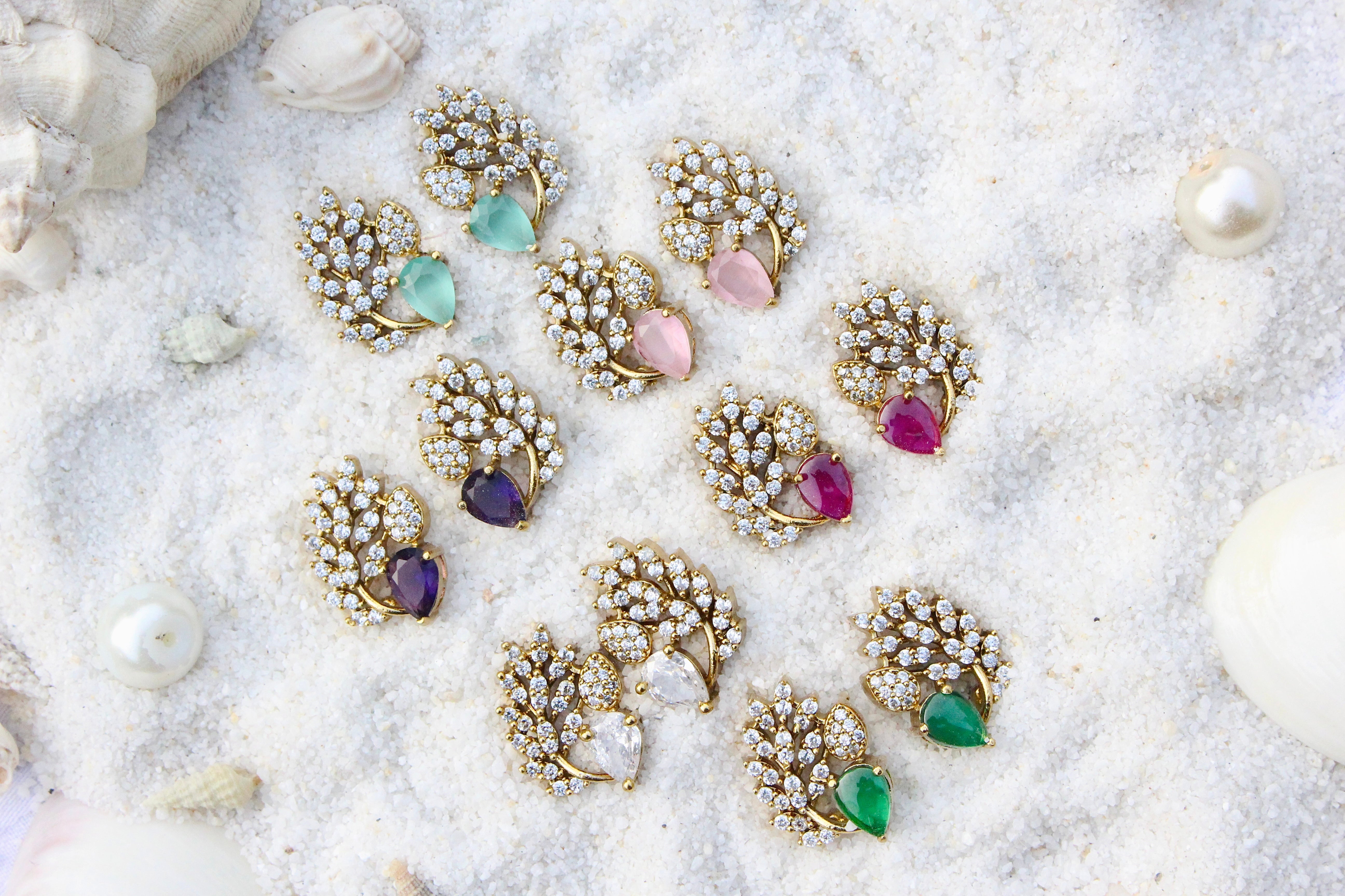 Leaf Stud Earrings - Aloro Jewels
