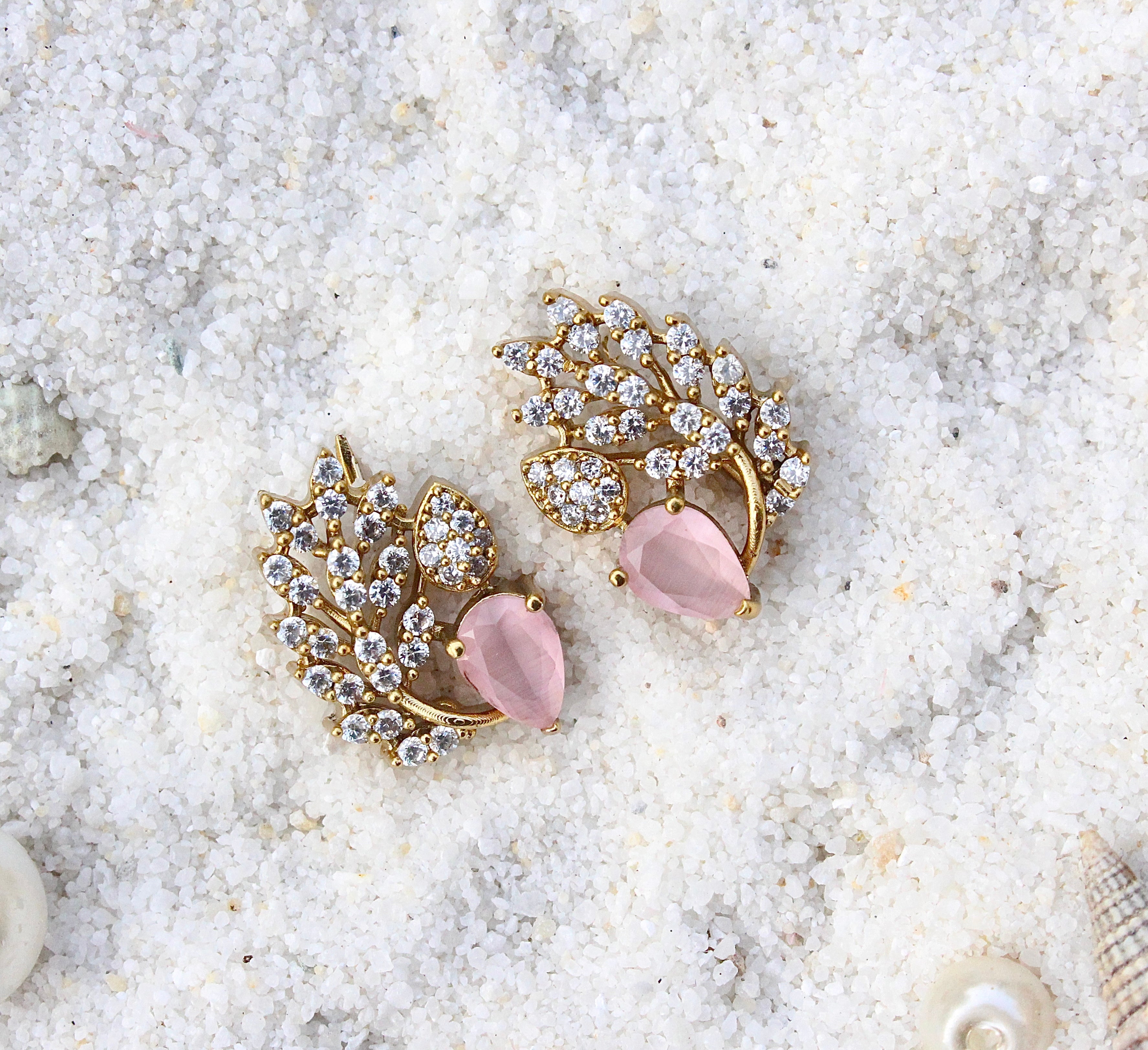 Leaf Stud Earrings - Aloro Jewels