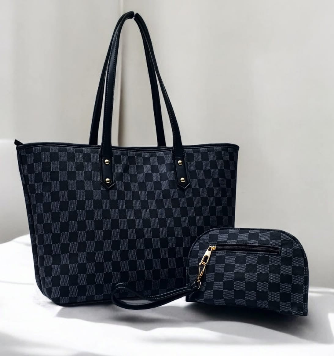 Trendy Totes - Baggage