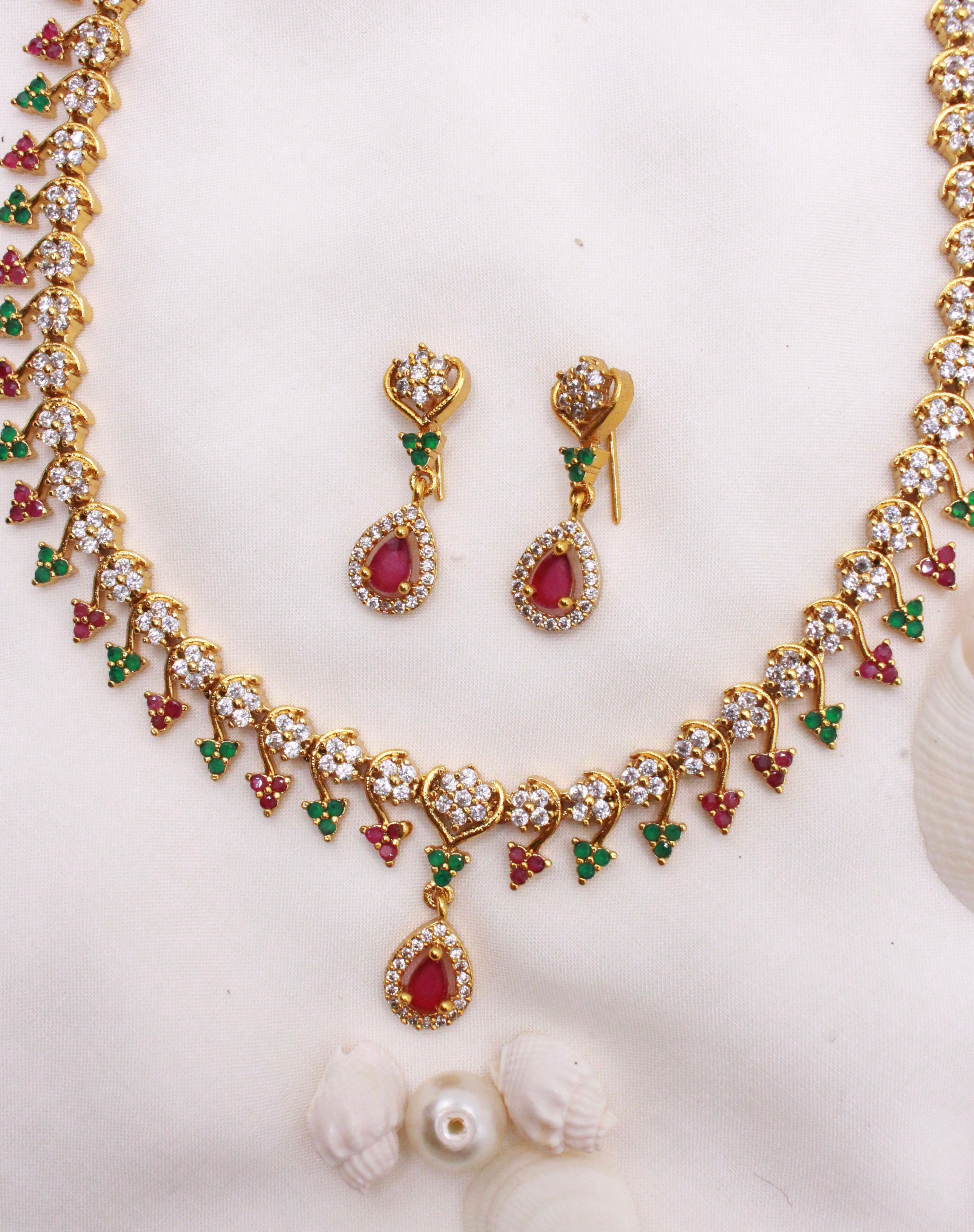 Diamond Designer Green Set - Aloro Jewels