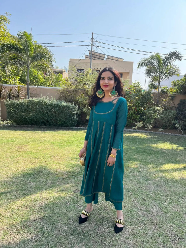 Elegant 2-Piece Dress Set For Women - Urban Cut
