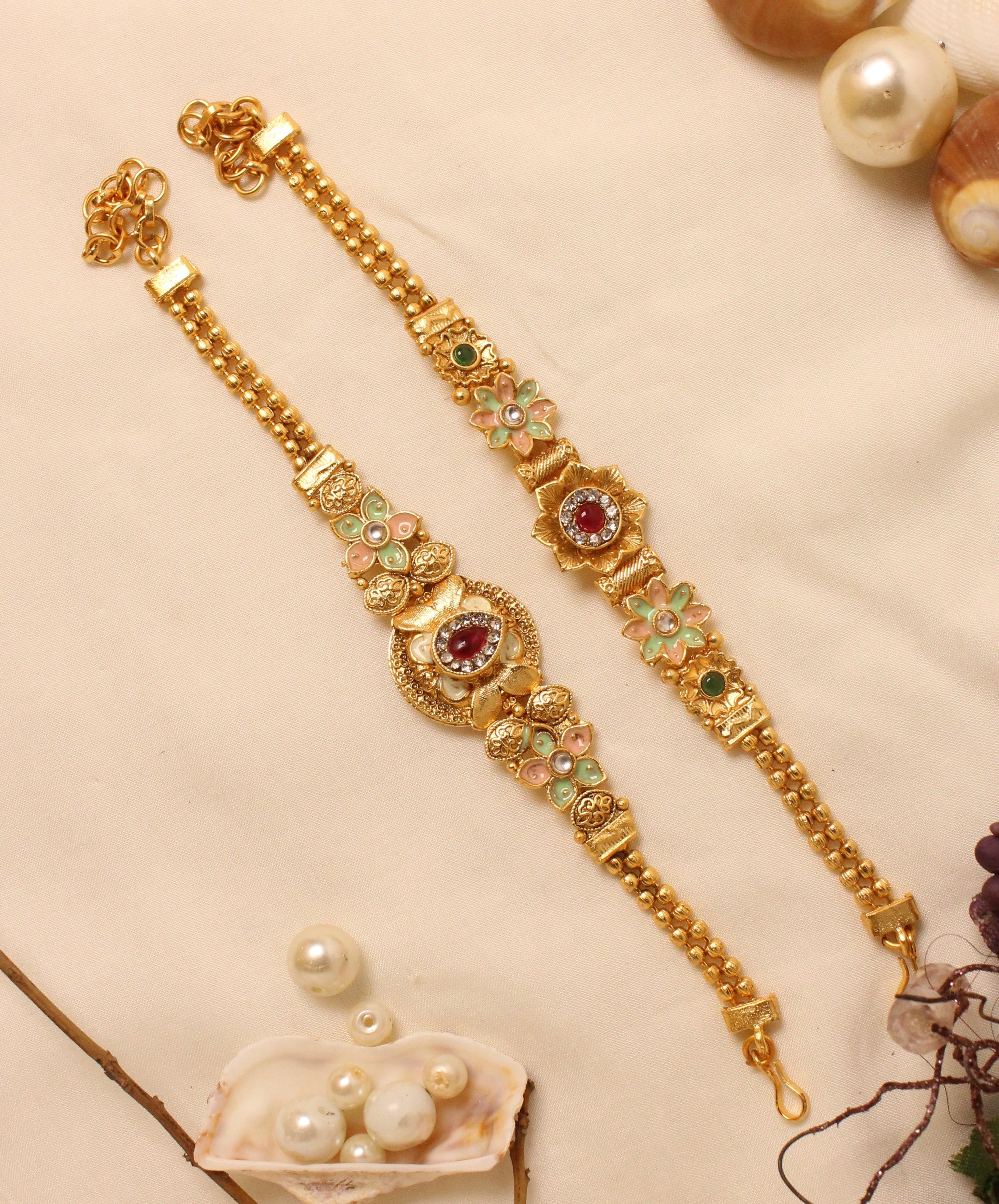 Antique Bracelet - Aloro Jewels