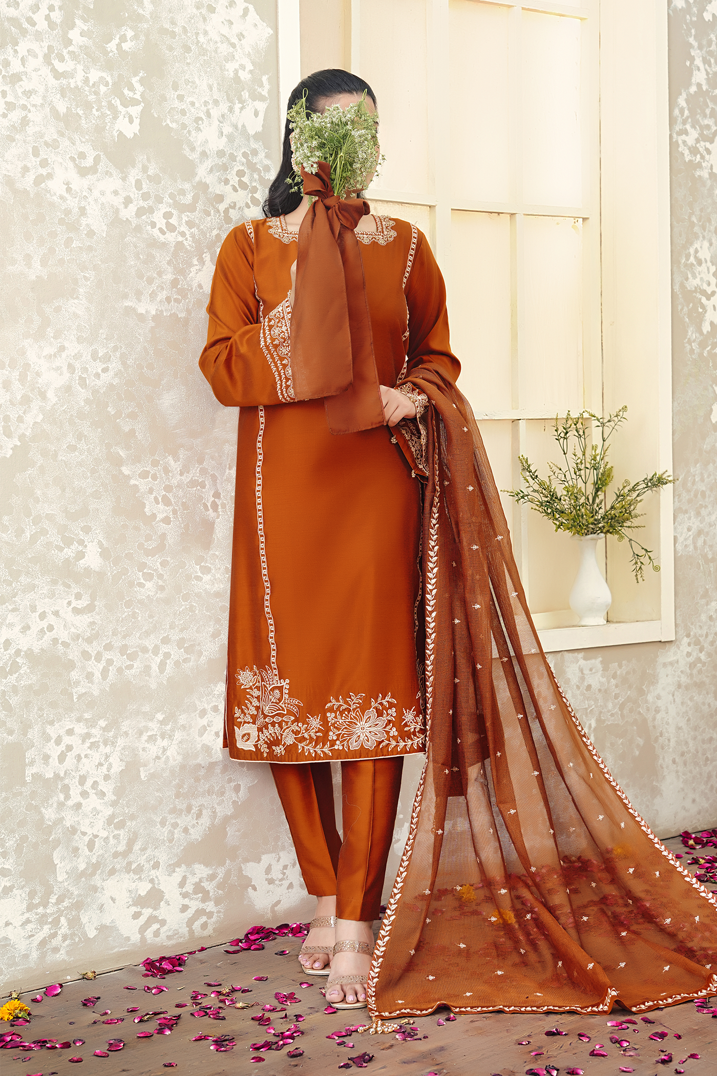 Afra - Tasneem Shamim