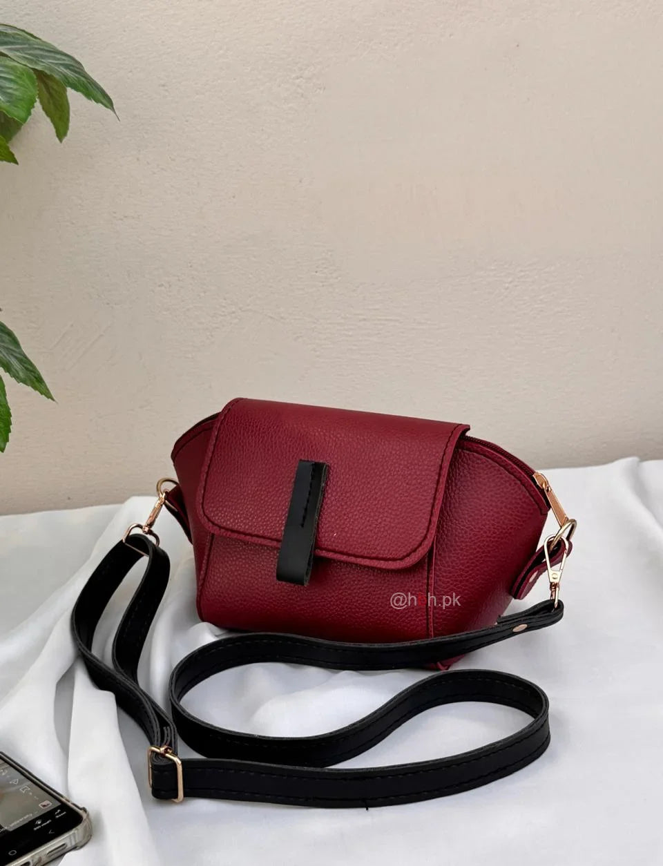 Arte Crossbody - Mehroon - HBH