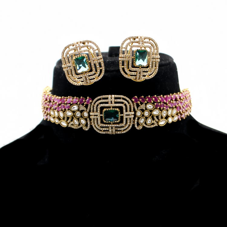 Jahan Araa Kundan Choker Necklace - Aloro Jewels