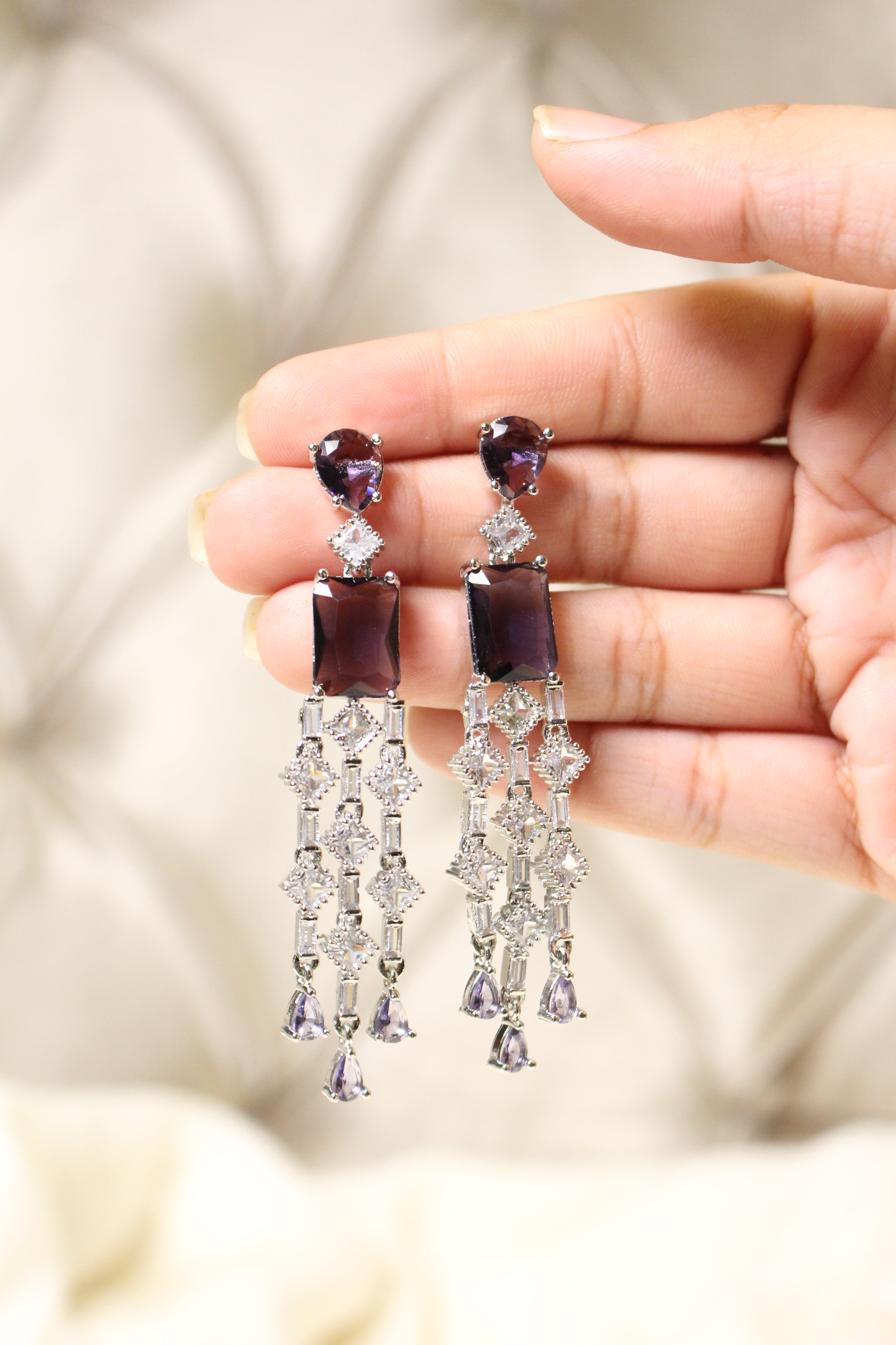 Sparkling Chandelier - Aloro Jewels