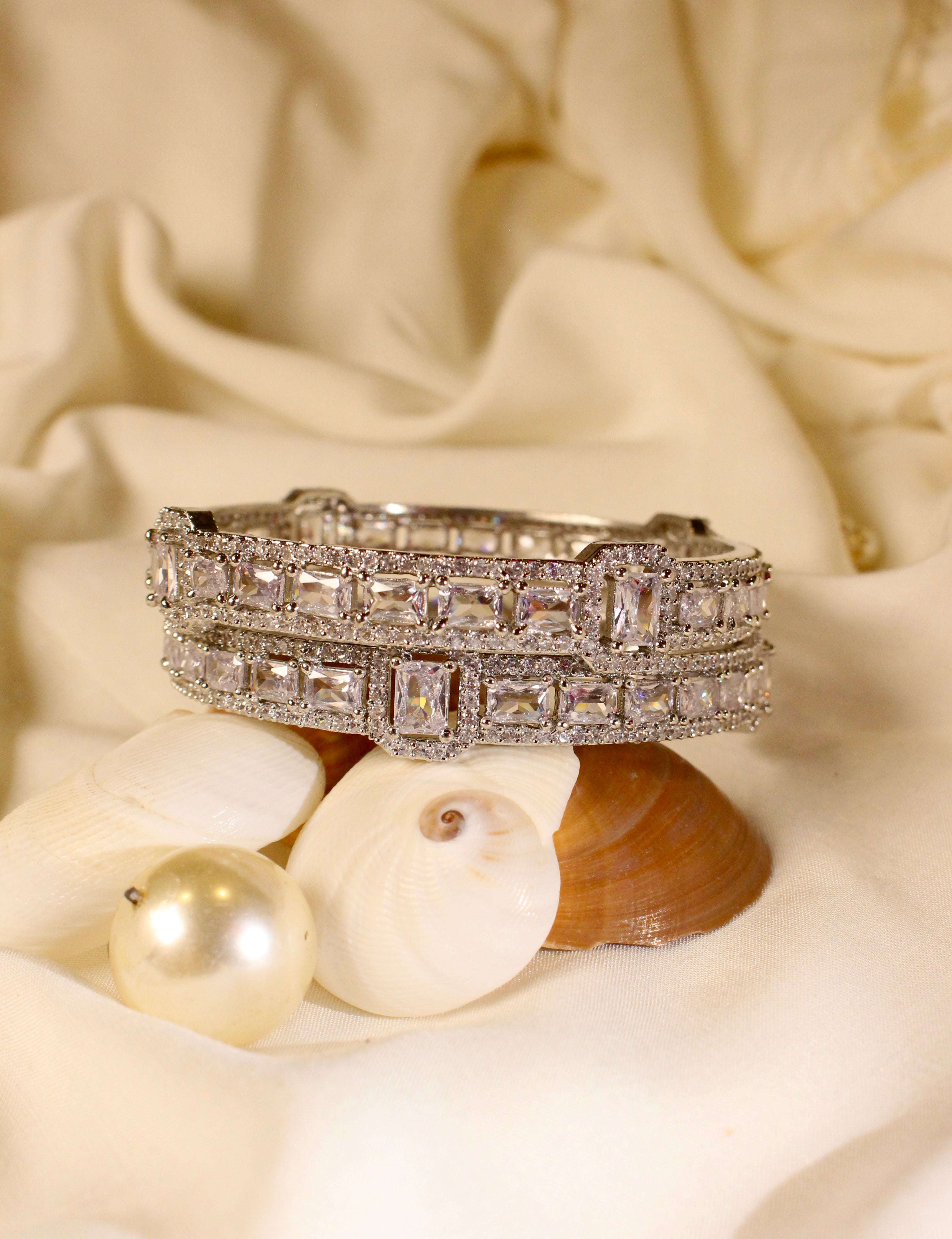Sparkling Kara Set - Aloro Jewels