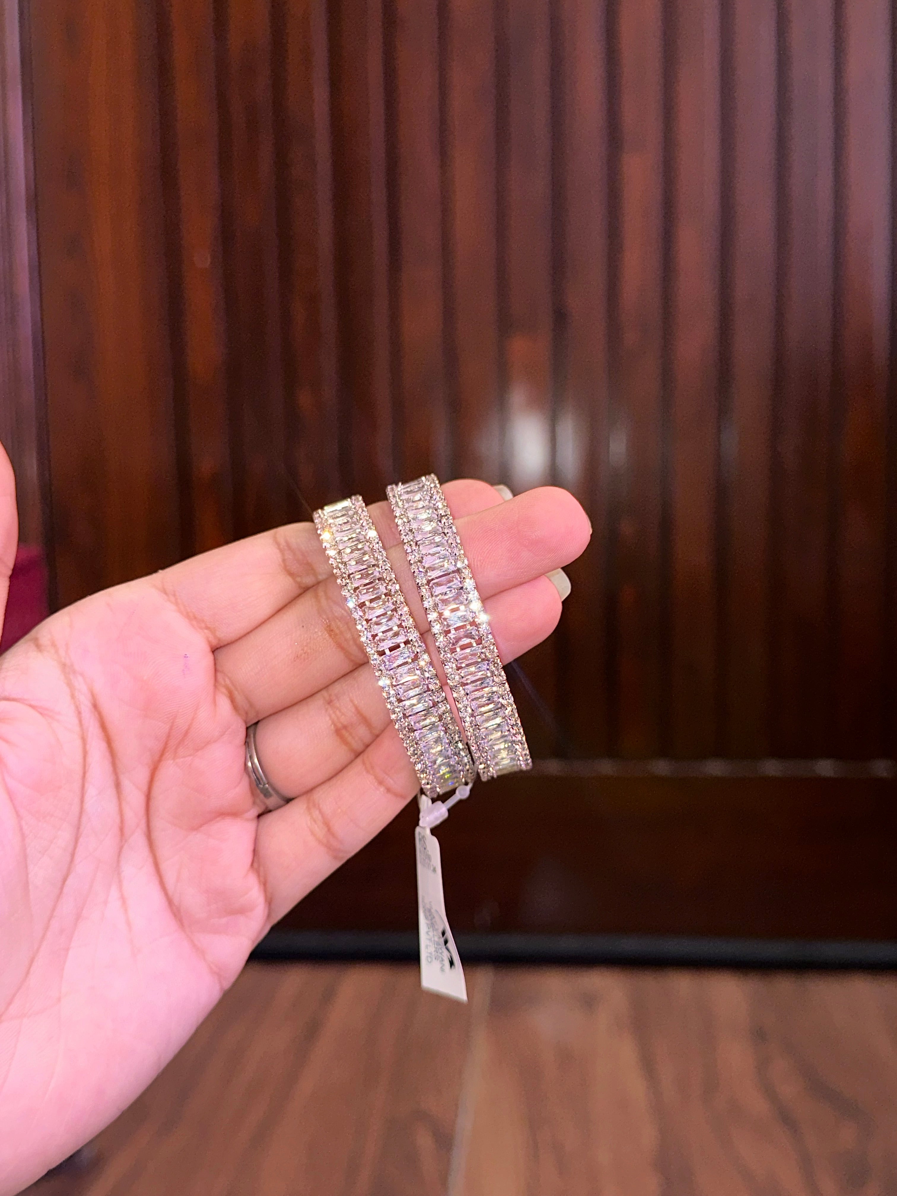 Sparkling Silver Kara Set - Aloro Jewels