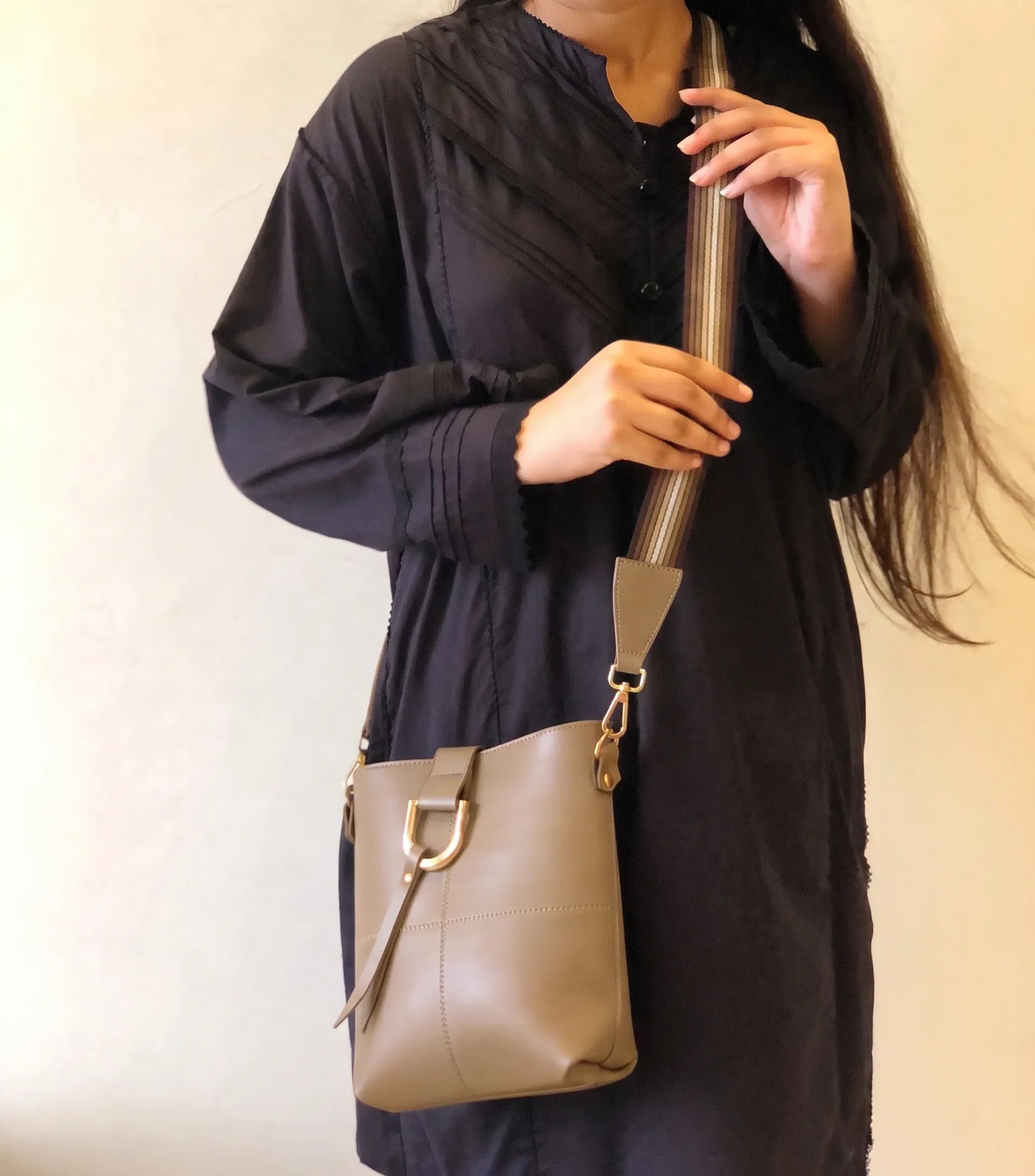 Bob Beige Crossbody bag - Bag X
