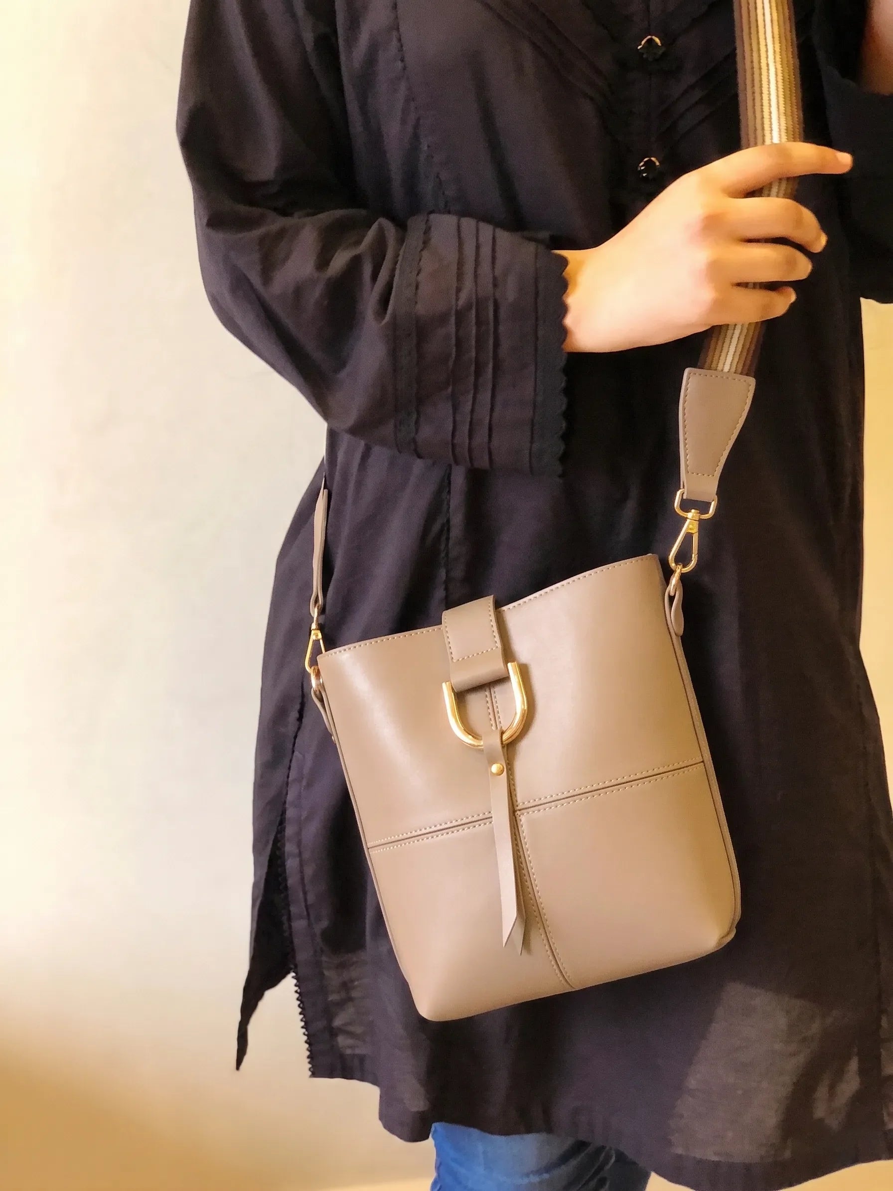 Bob Beige Crossbody bag - Bag X