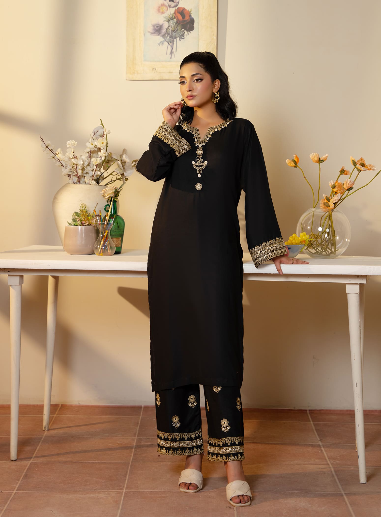 Black Iris - Tawakal Closet