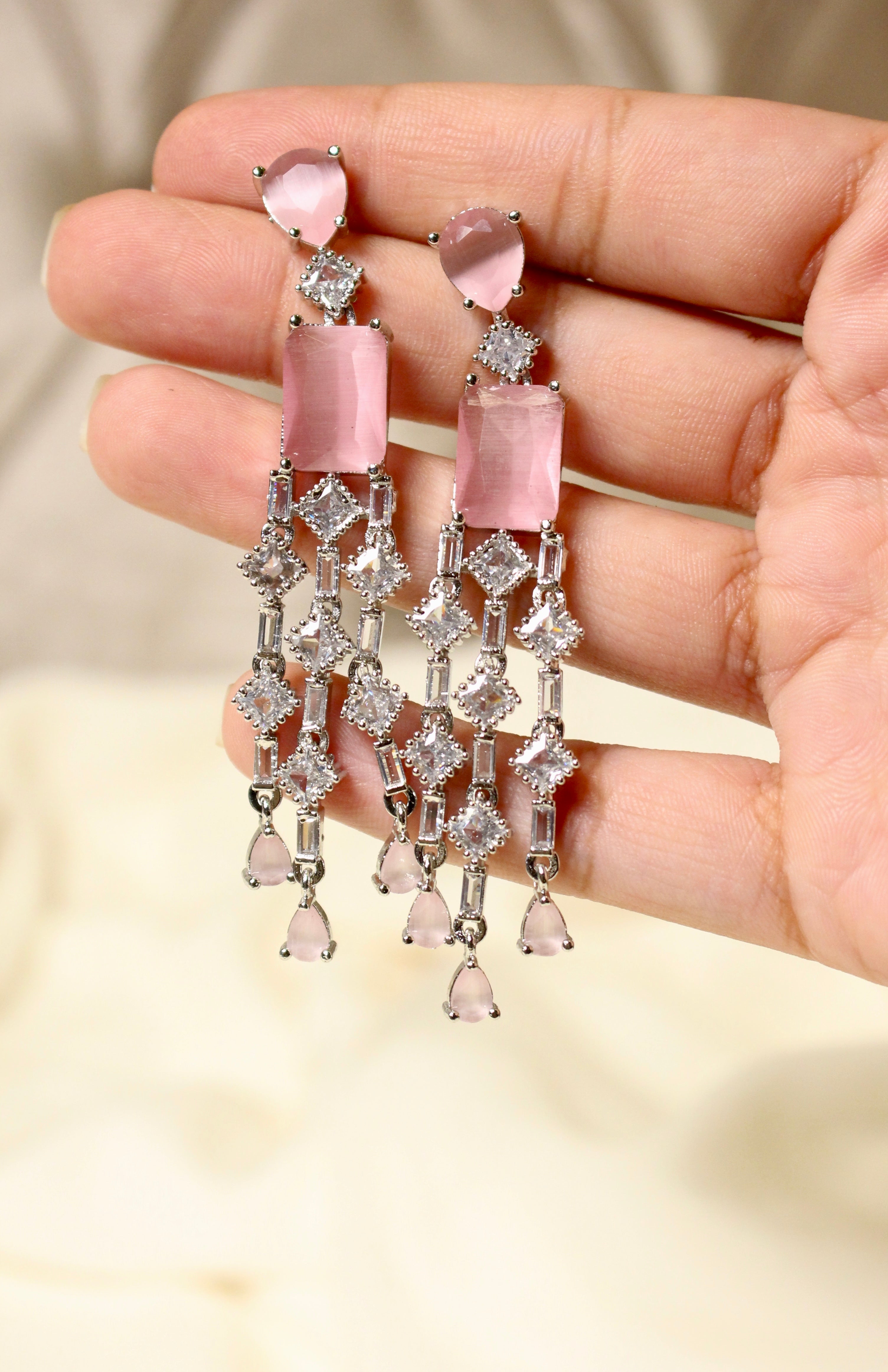 Sparkling Chandelier - Aloro Jewels