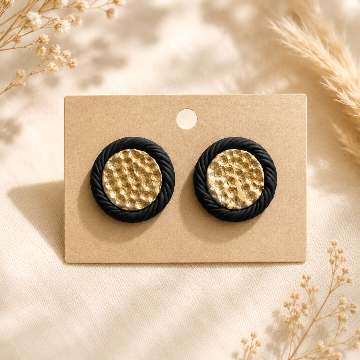 Gold hammered frammed Studs - Clay Boutique
