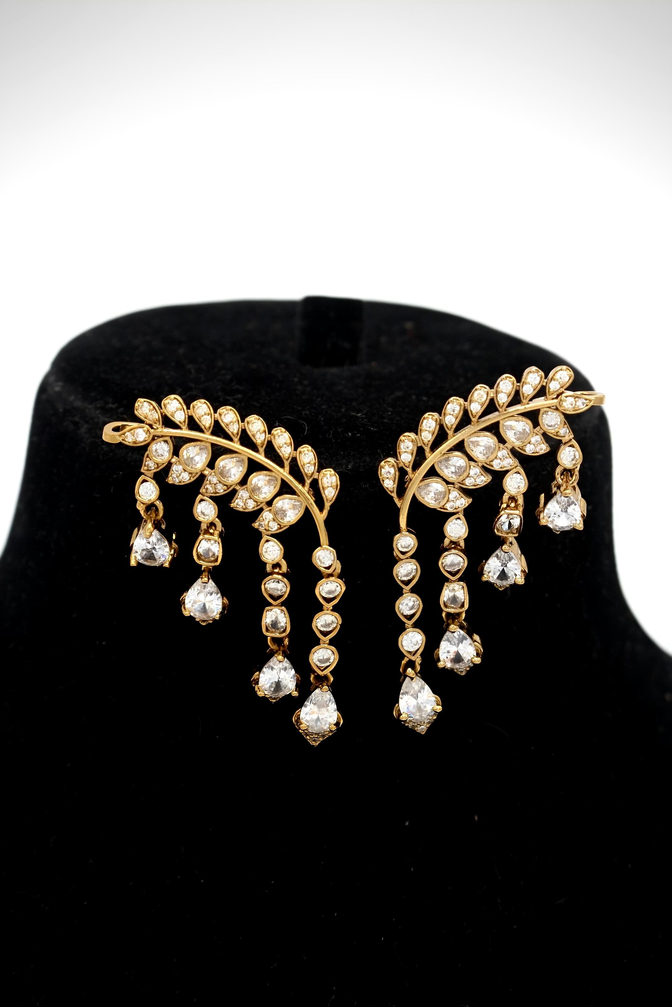 Chandelier Kundan Earcuff - Aloro Jewels