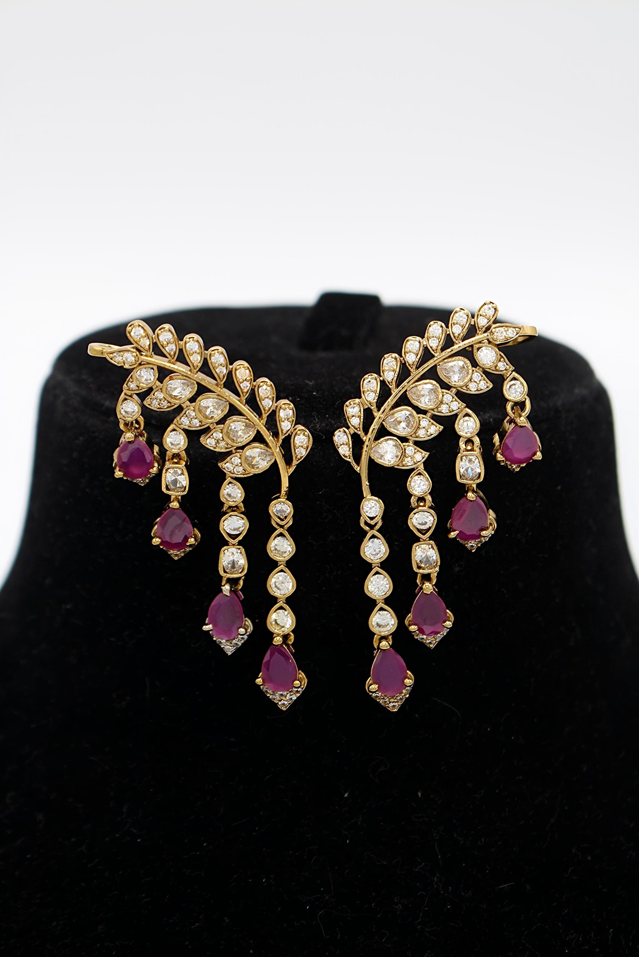 Chandelier Kundan Earcuff - Aloro Jewels