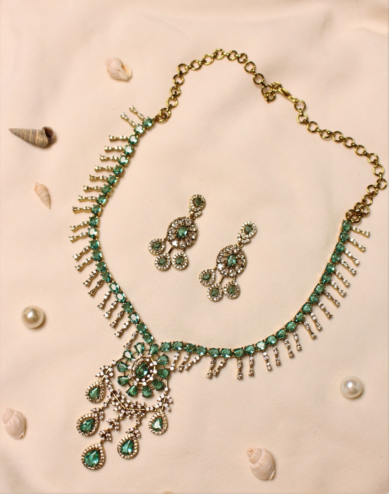 Drop Neck Set - Aloro Jewels
