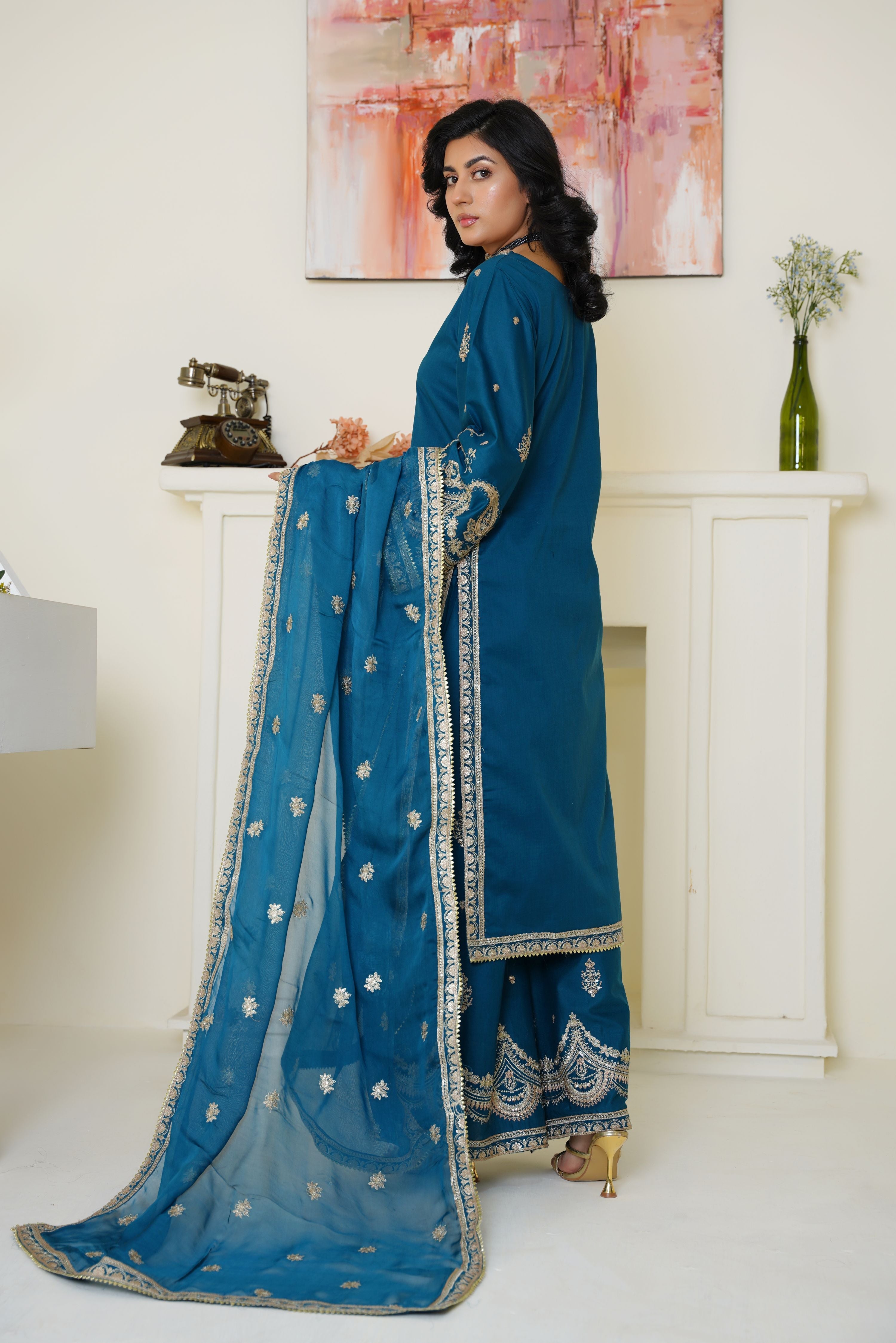 Elegant Teal Blue Embroidered Lawn 3-Piece Suit - Ready to Wear - Threads & Weaves
