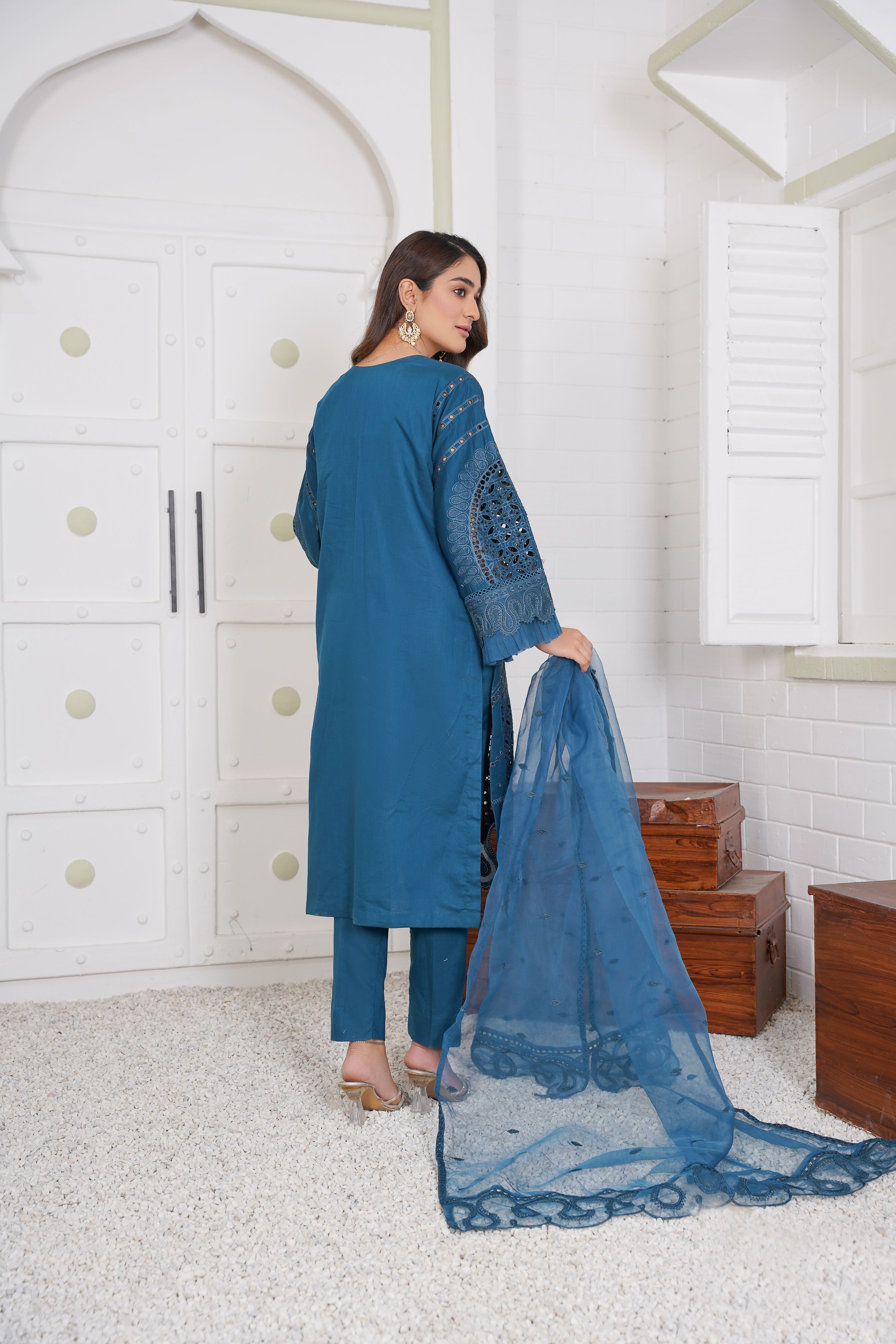 PRET Embroidered Chikankari - 3 PC - Threads & Weaves