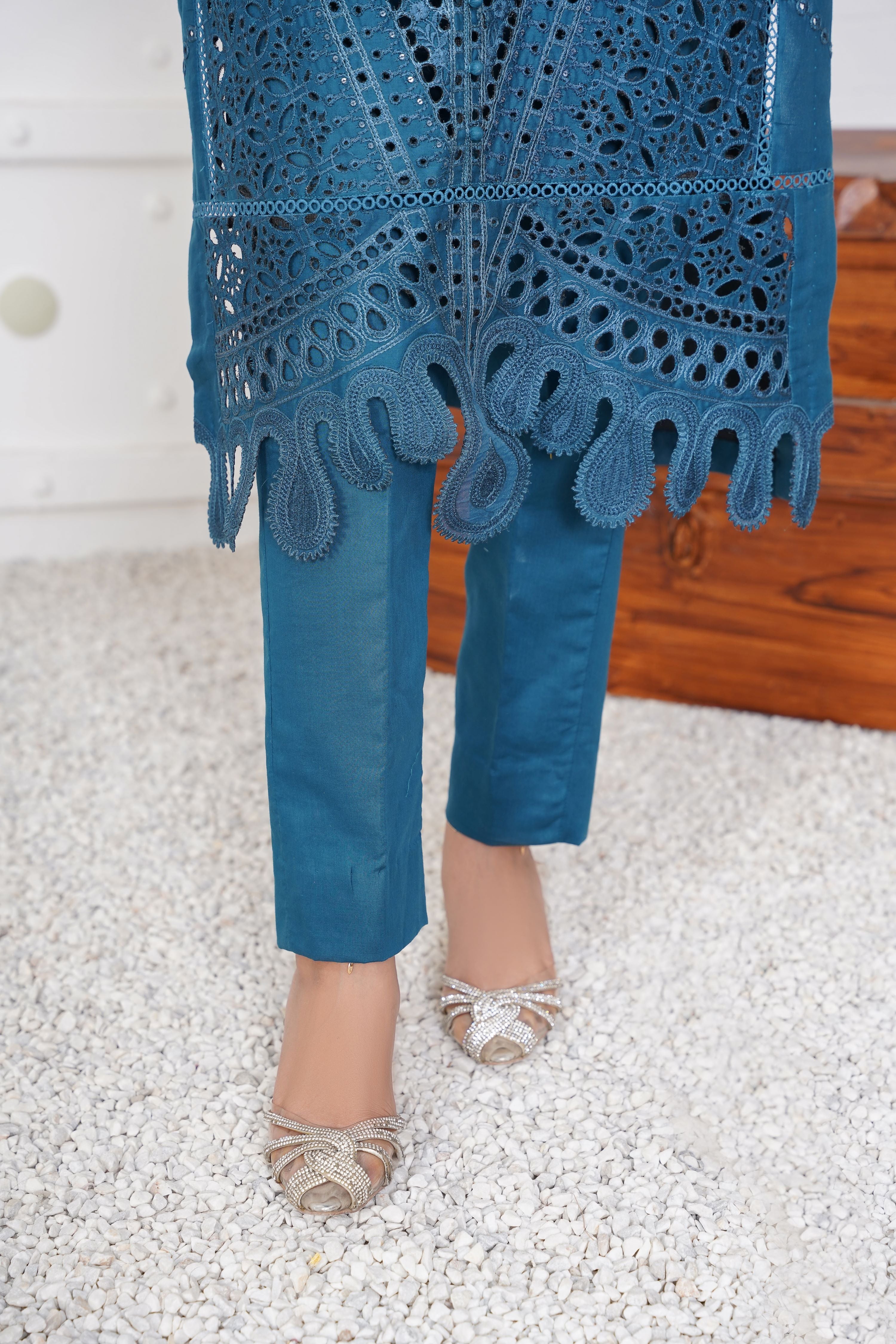 PRET Embroidered Chikankari - 3 PC - Threads & Weaves