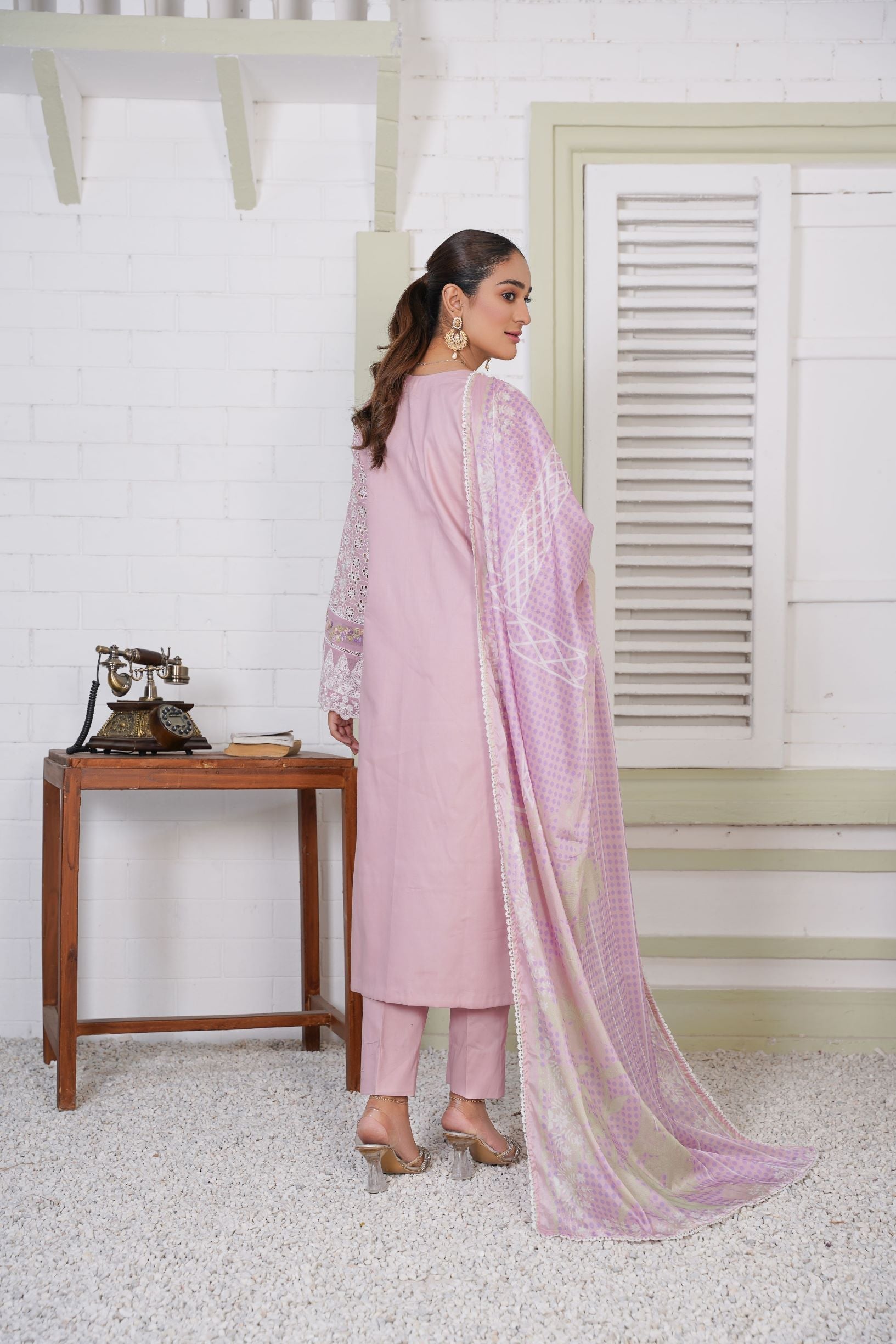 PRET Embroidered Chikankari - 3 PC - Threads & Weaves