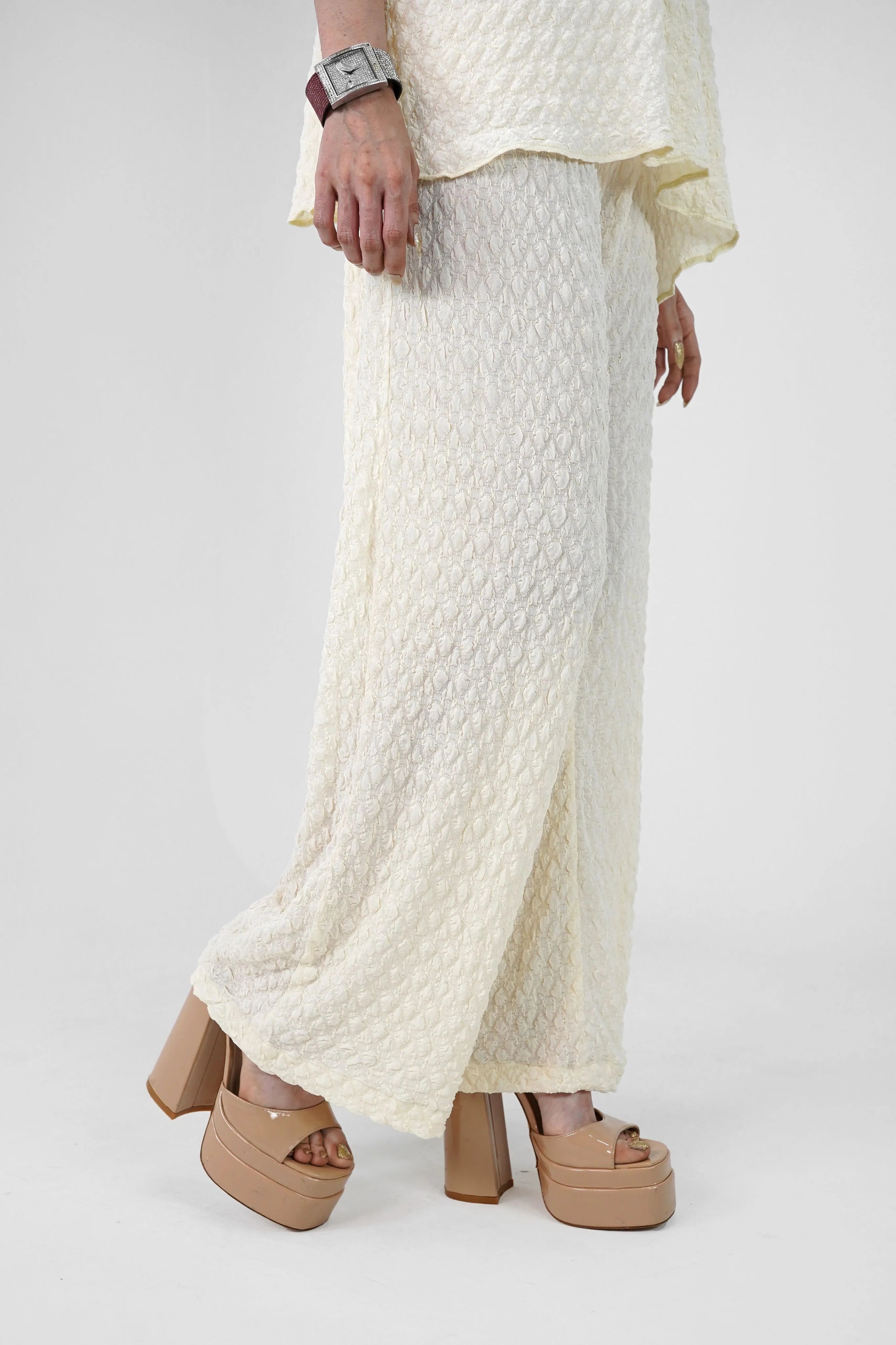 Bubble Crinkle All White Co-Ord Set – Textured Western Wear - Velora