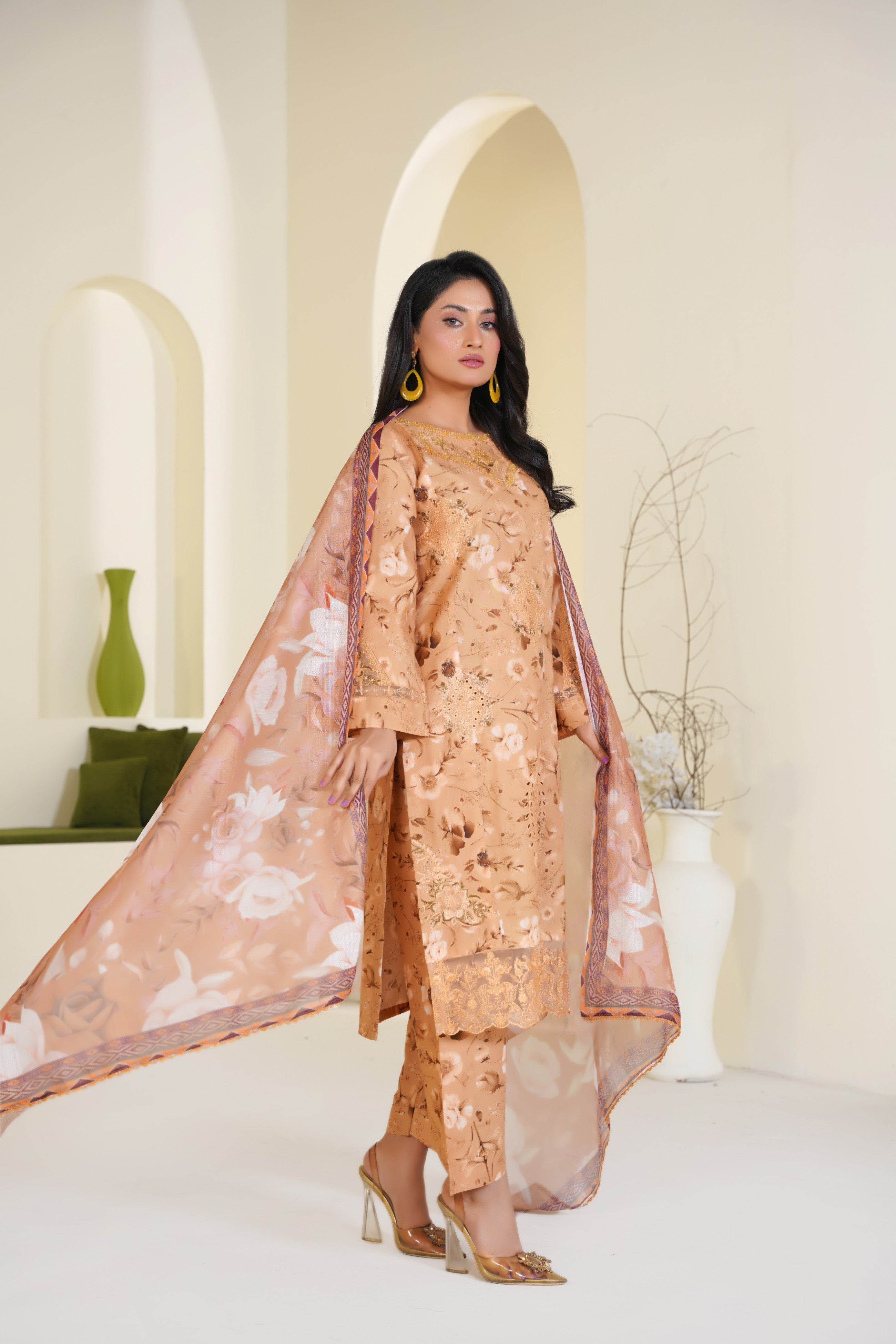 Golden Petals Embroidered Lawn Ready to Wear 3PC - Threads & Weaves