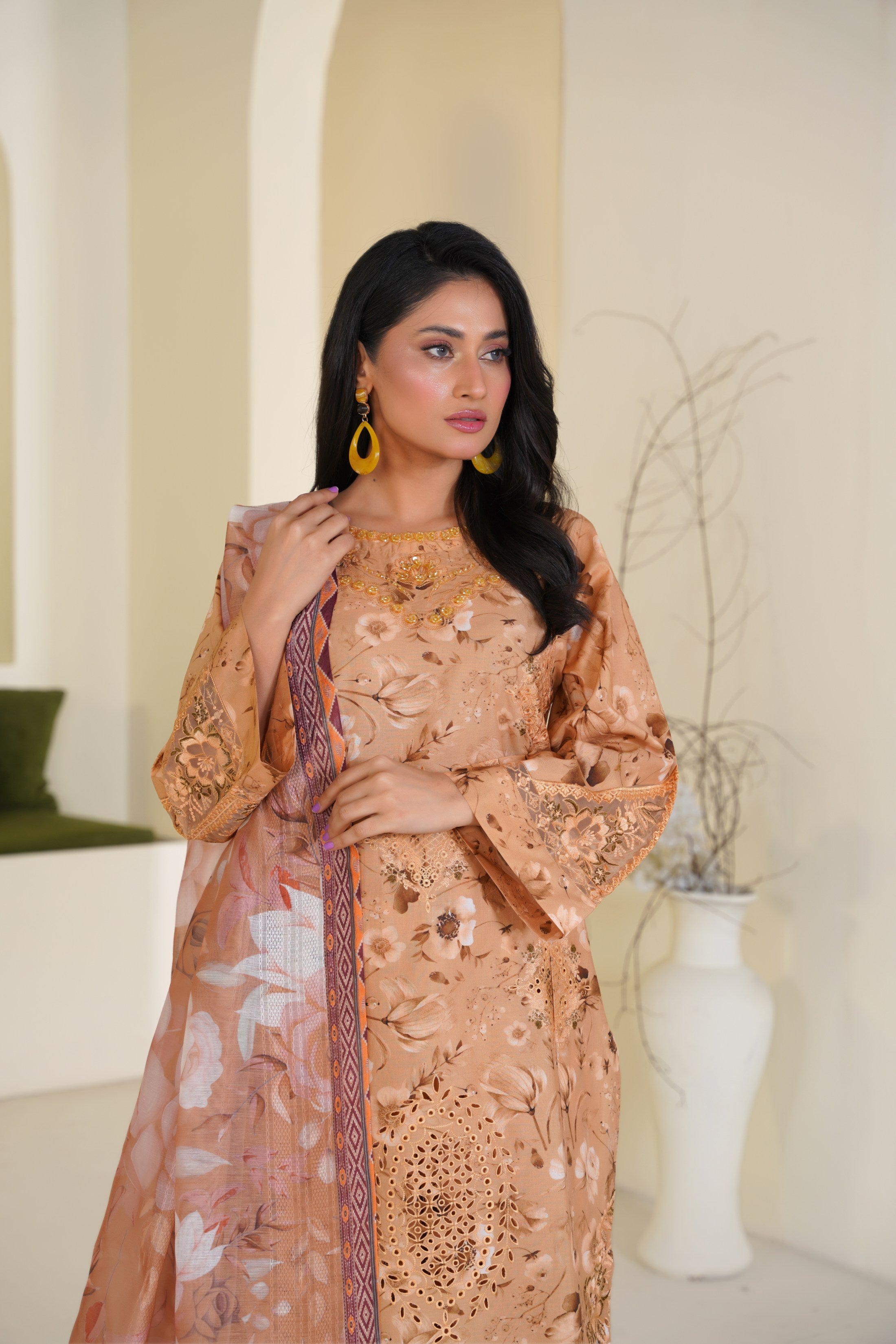 Golden Petals Embroidered Lawn Ready to Wear 3PC - Threads & Weaves