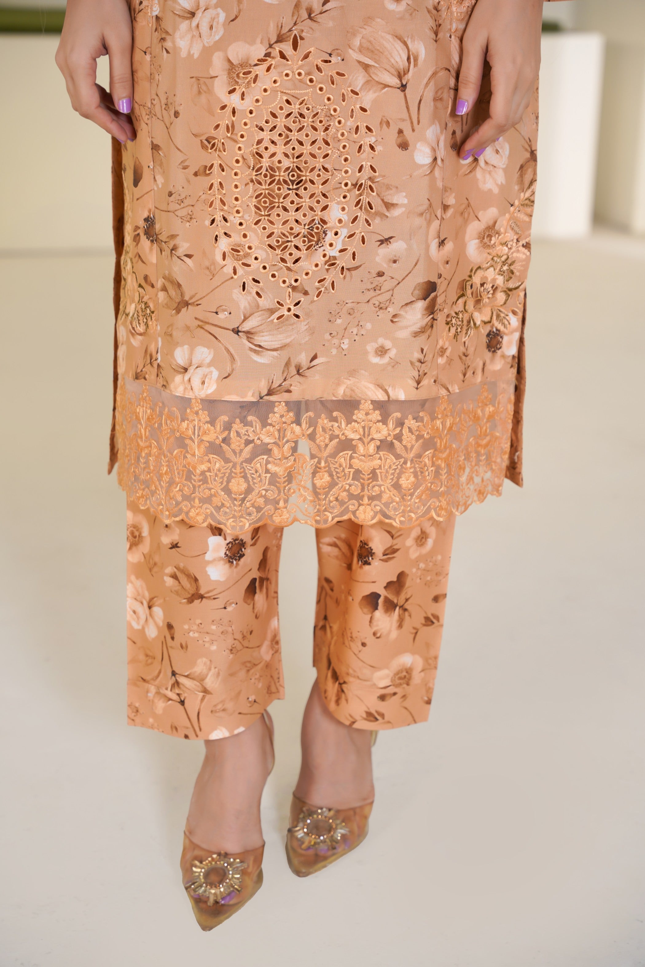 Golden Petals Embroidered Lawn Ready to Wear 3PC - Threads & Weaves